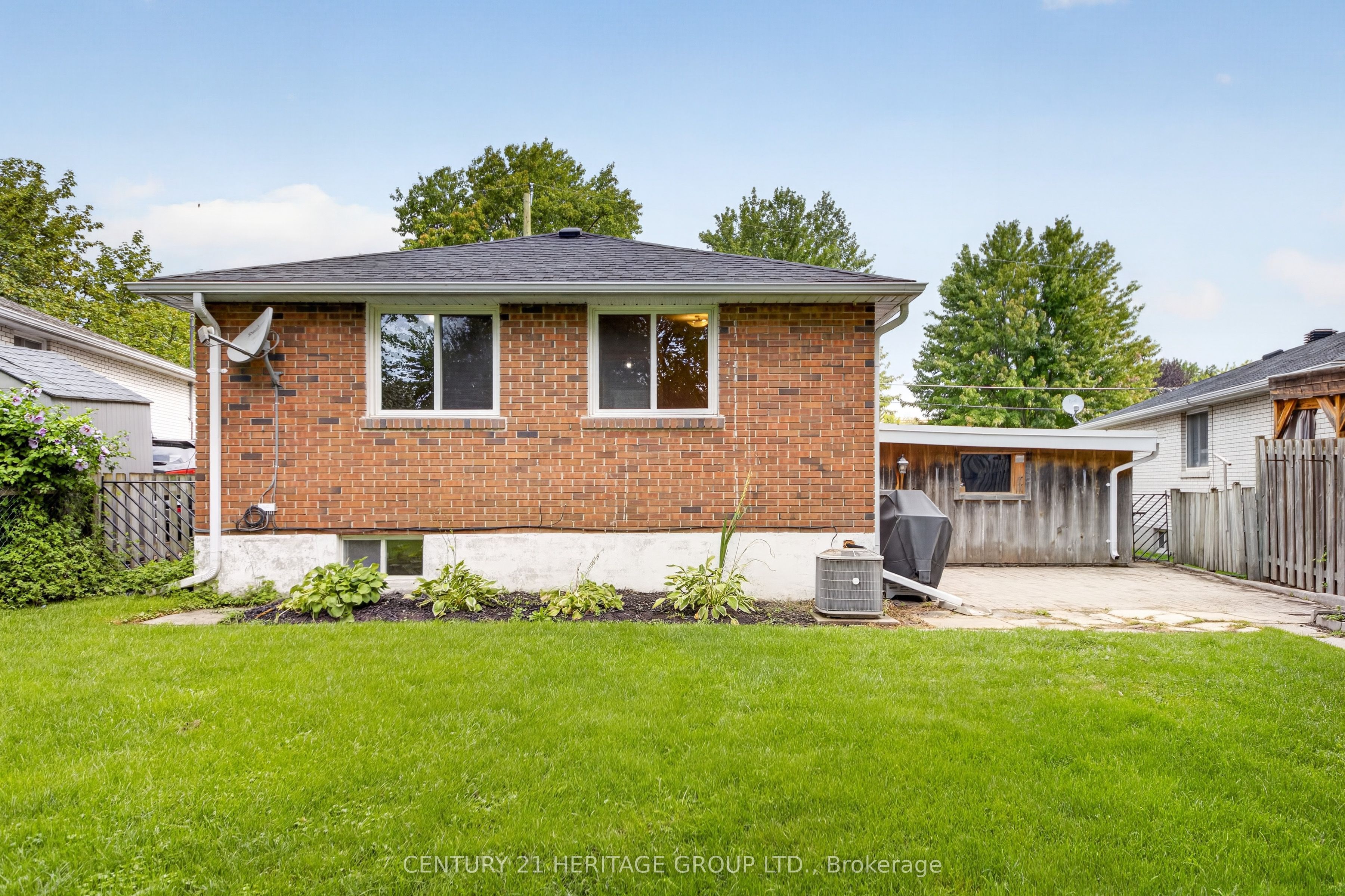 72 Kulpin Avenue Property Photo 43