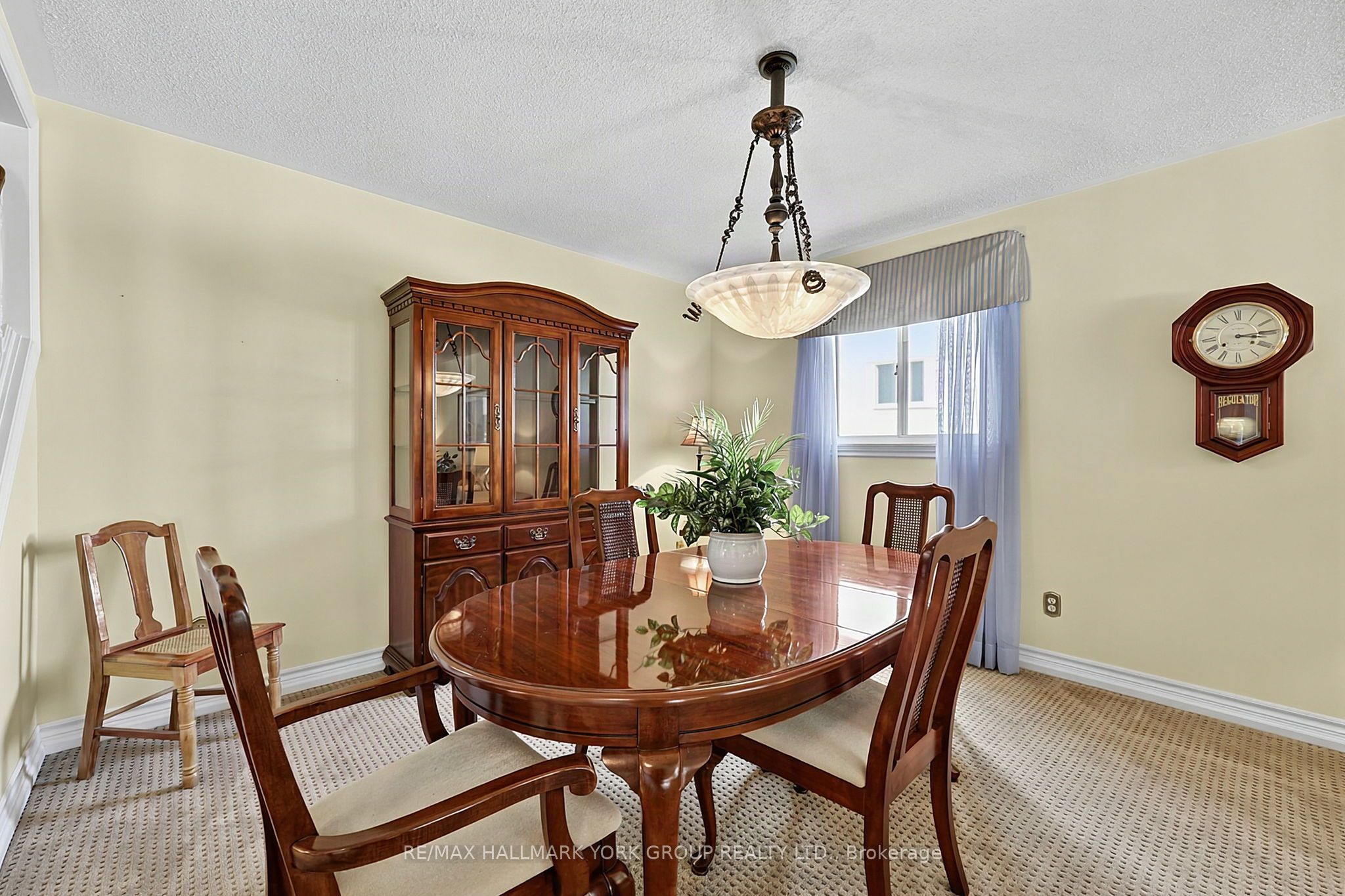 80 Fairway Drive Property Photo 5