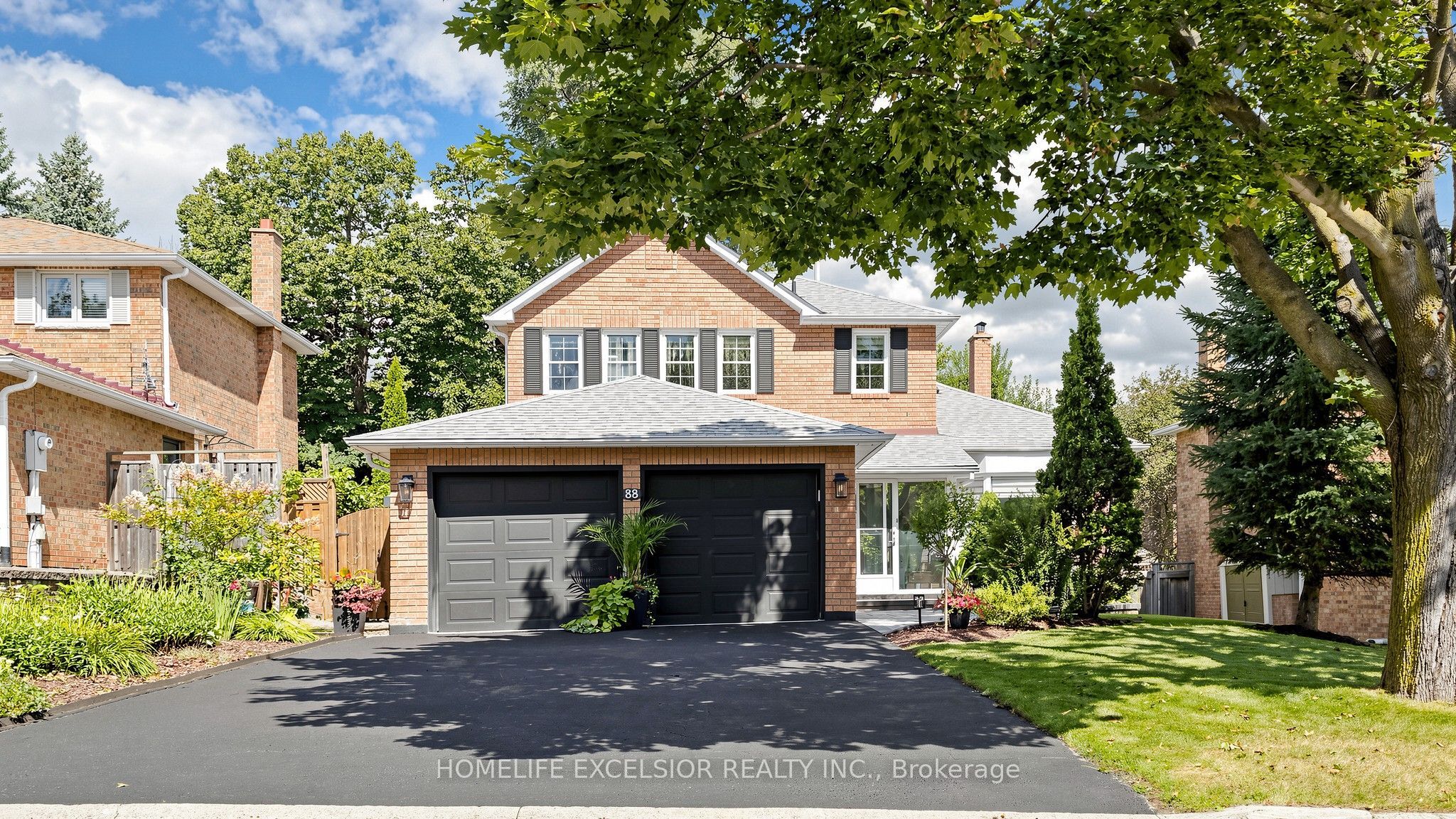 88 Kemano Road Property Photo 1