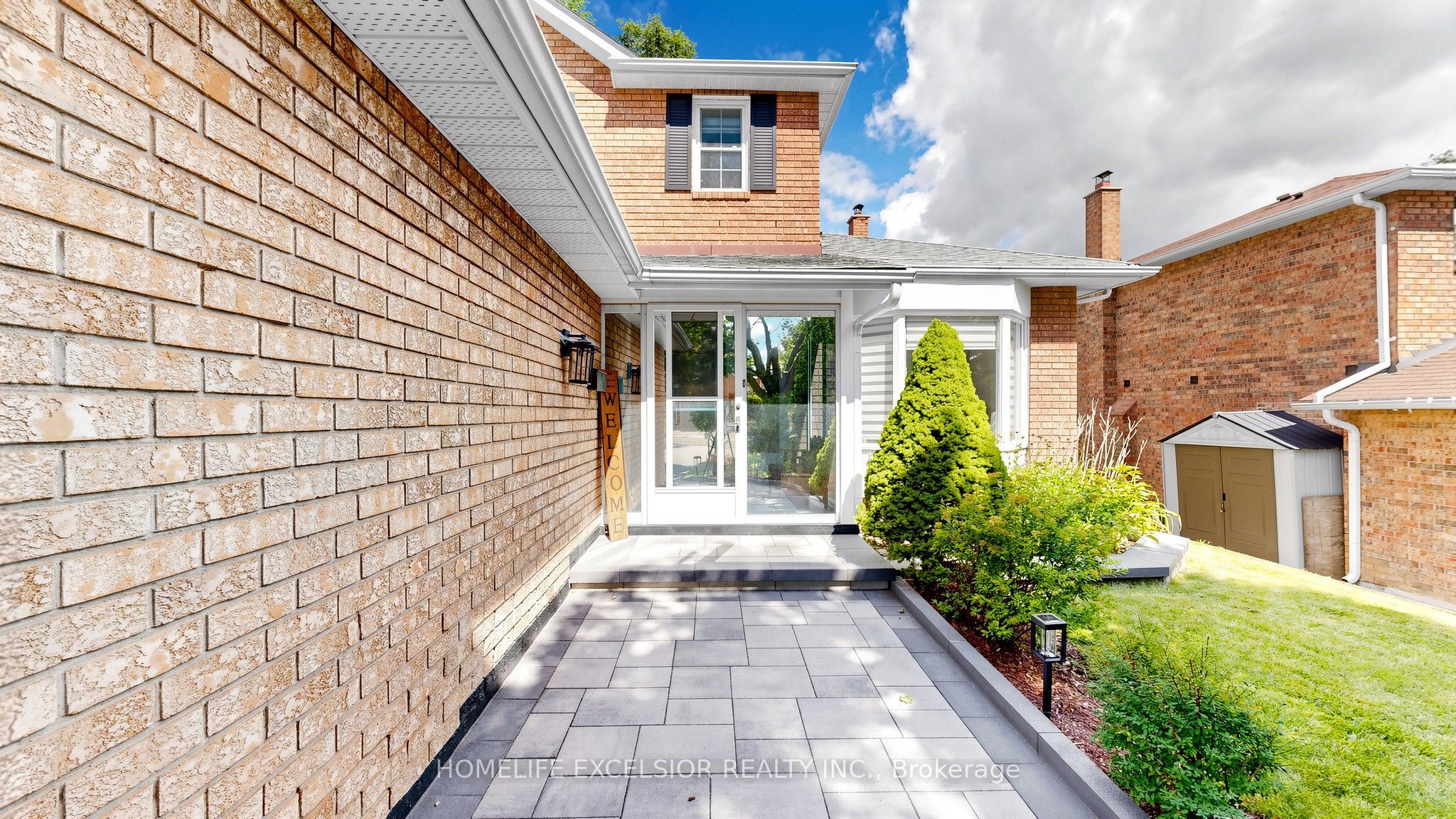 88 Kemano Road Property Photo 4