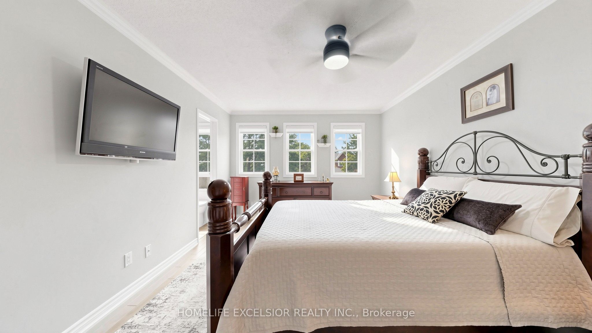 88 Kemano Road Property Photo 21