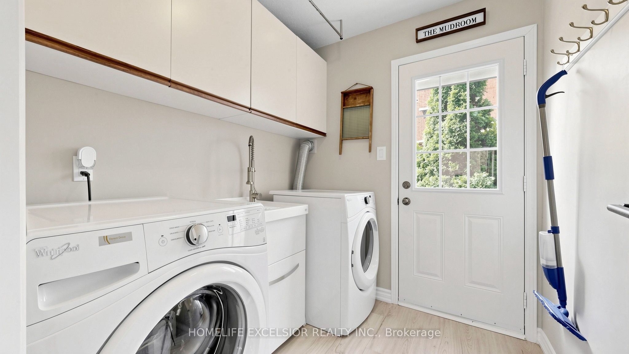 88 Kemano Road Property Photo 36