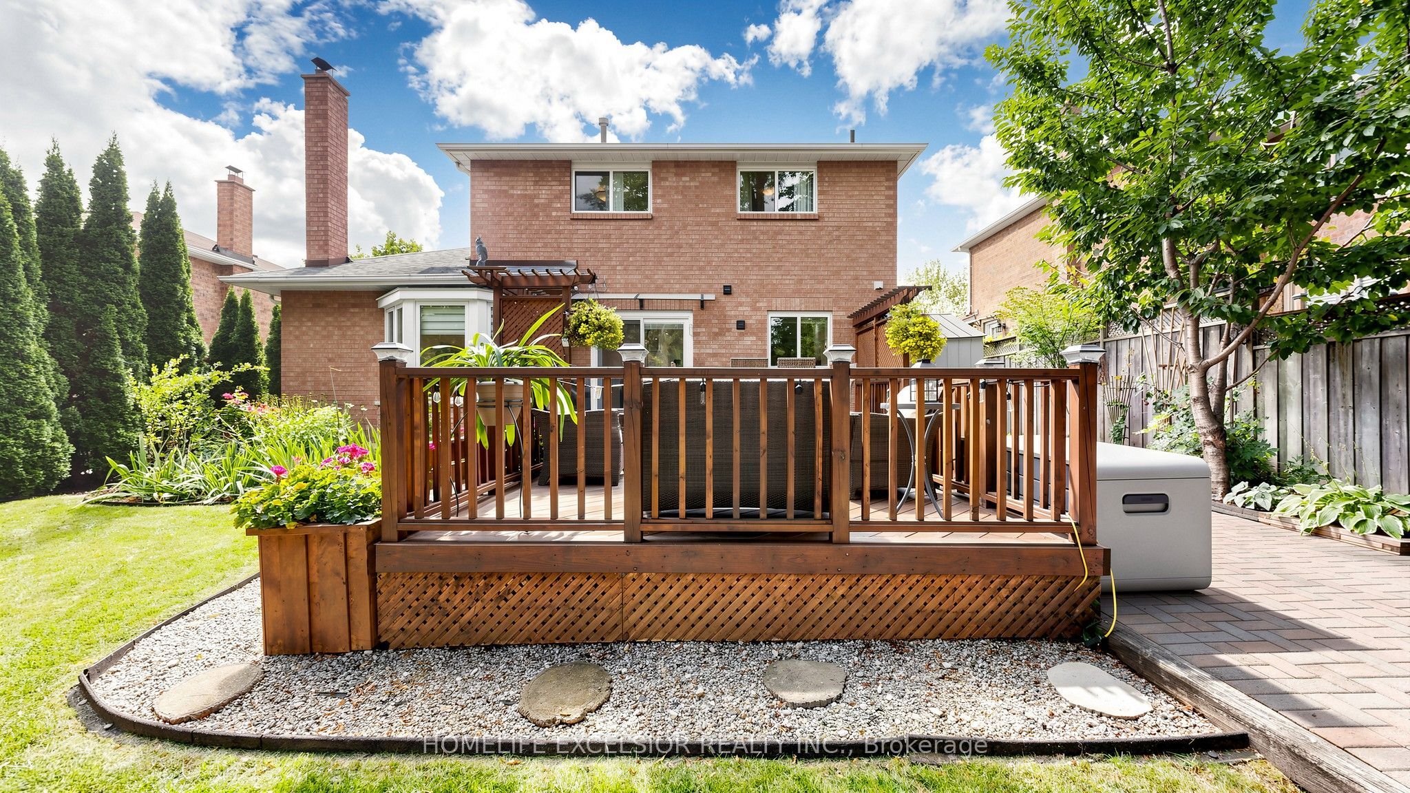 88 Kemano Road Property Photo 43