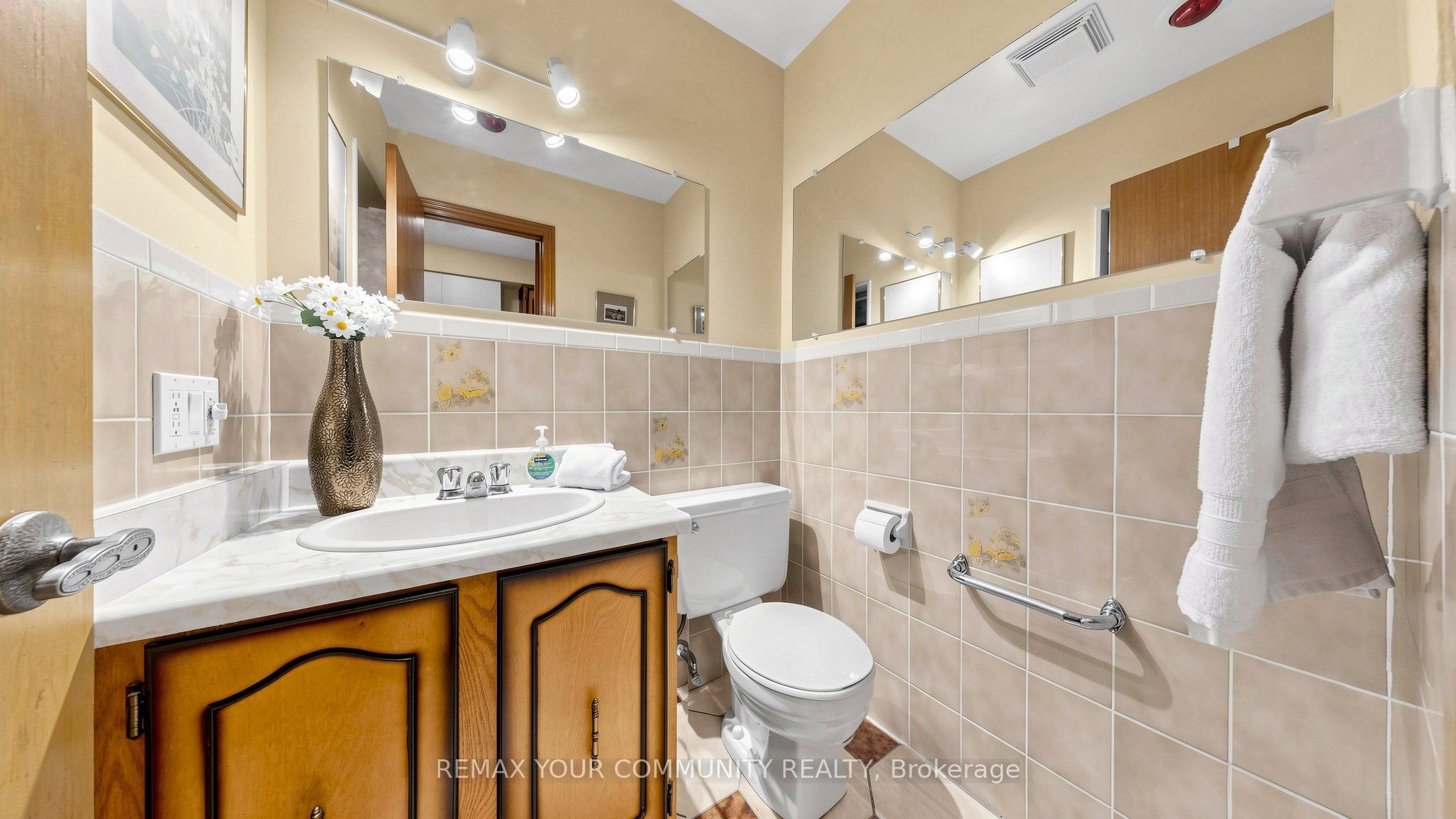 2 Janus Place Property Photo 14