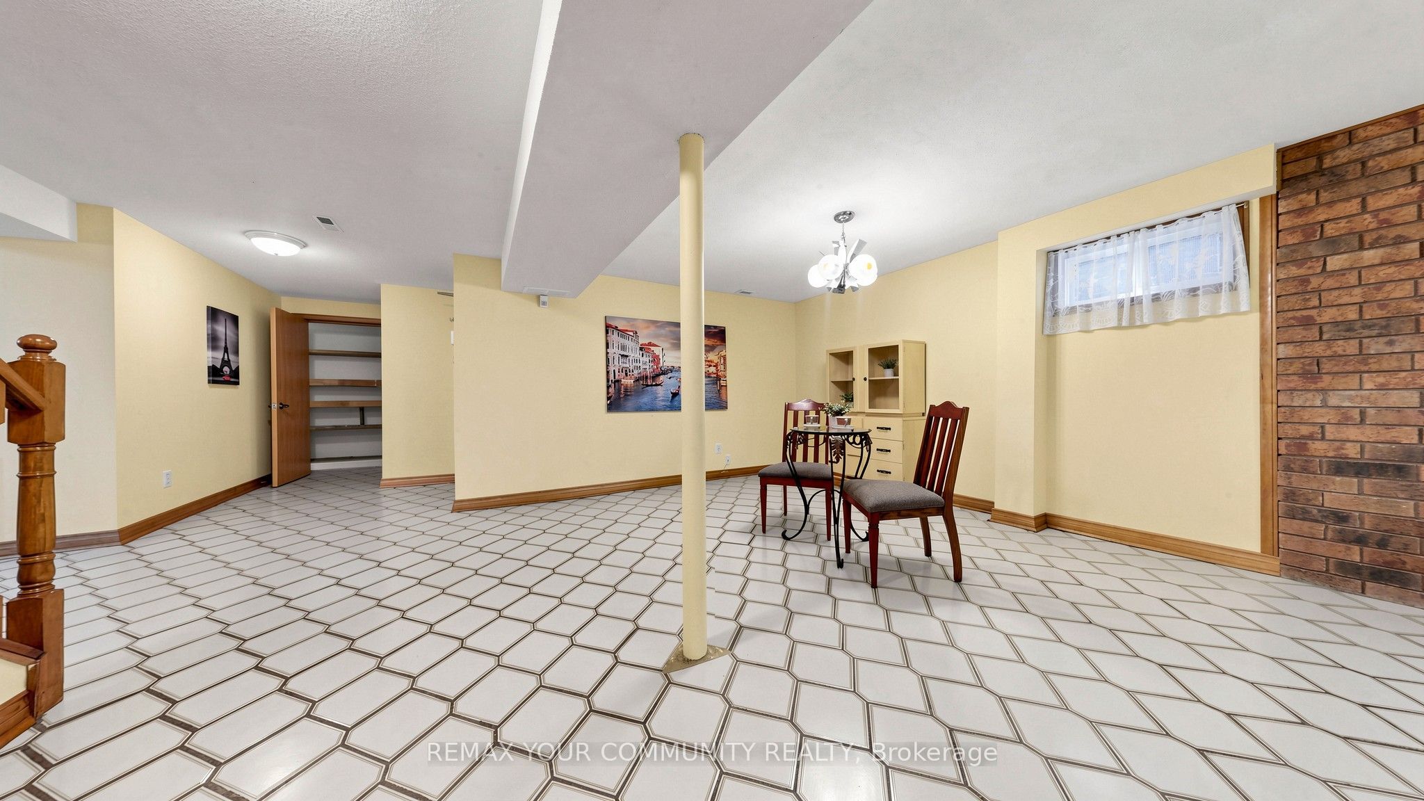 2 Janus Place Property Photo 29