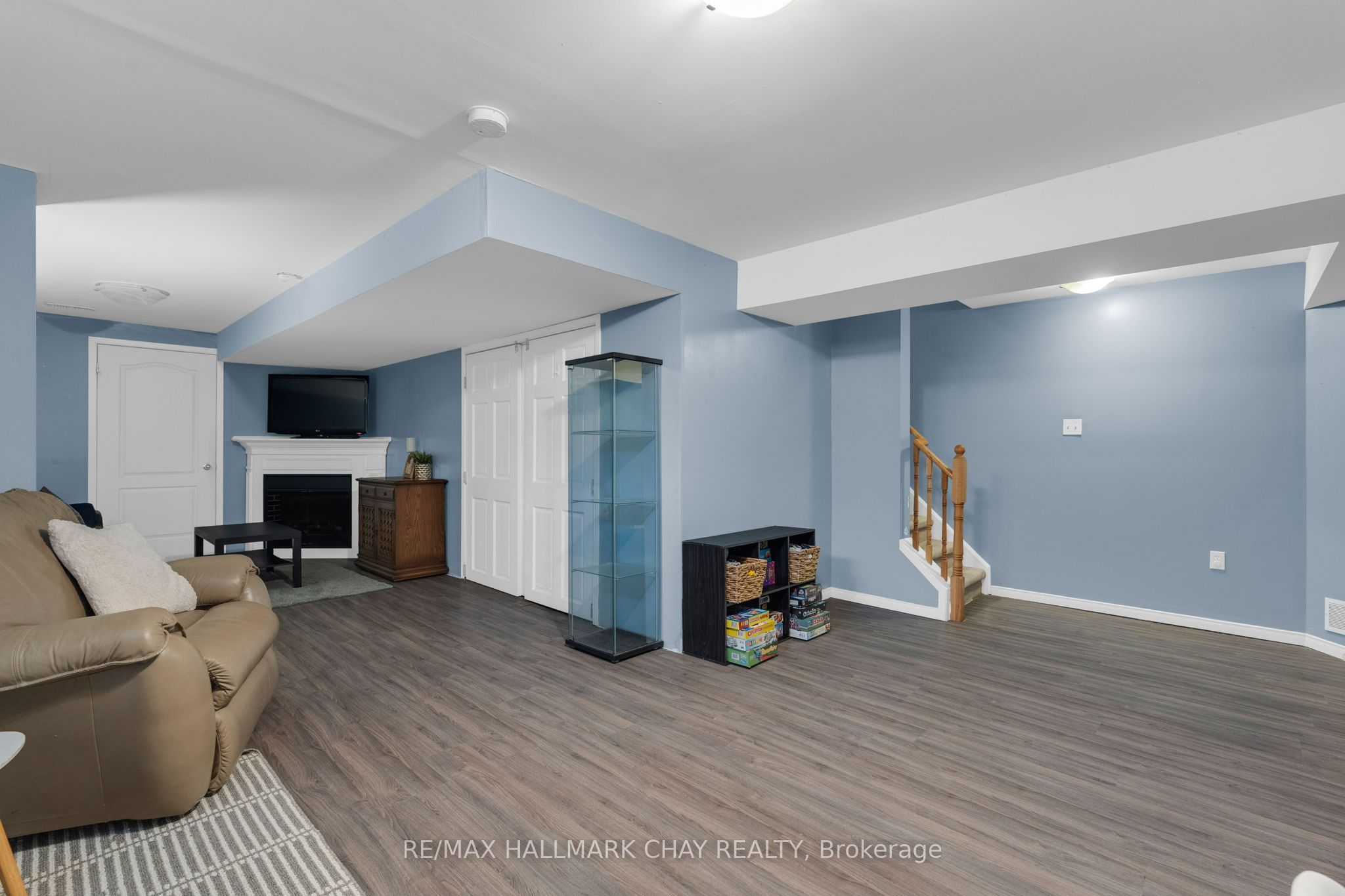 38 Admiral Crescent Property Photo 18