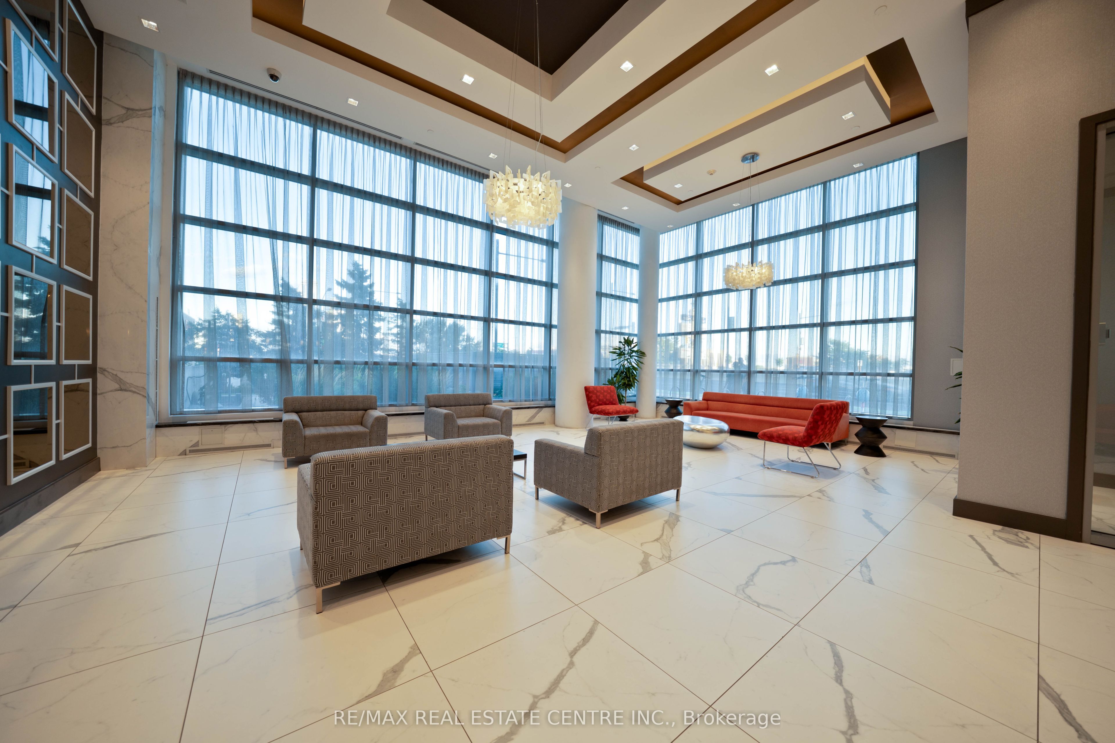 3600 Highway 7 1201 Property Photo 1