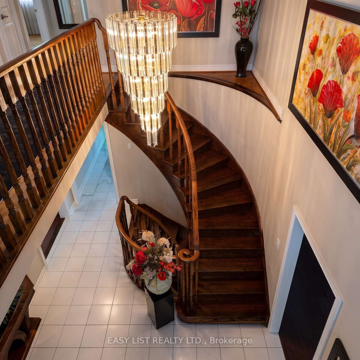 14 Gas Light Crescent Property Photo 8