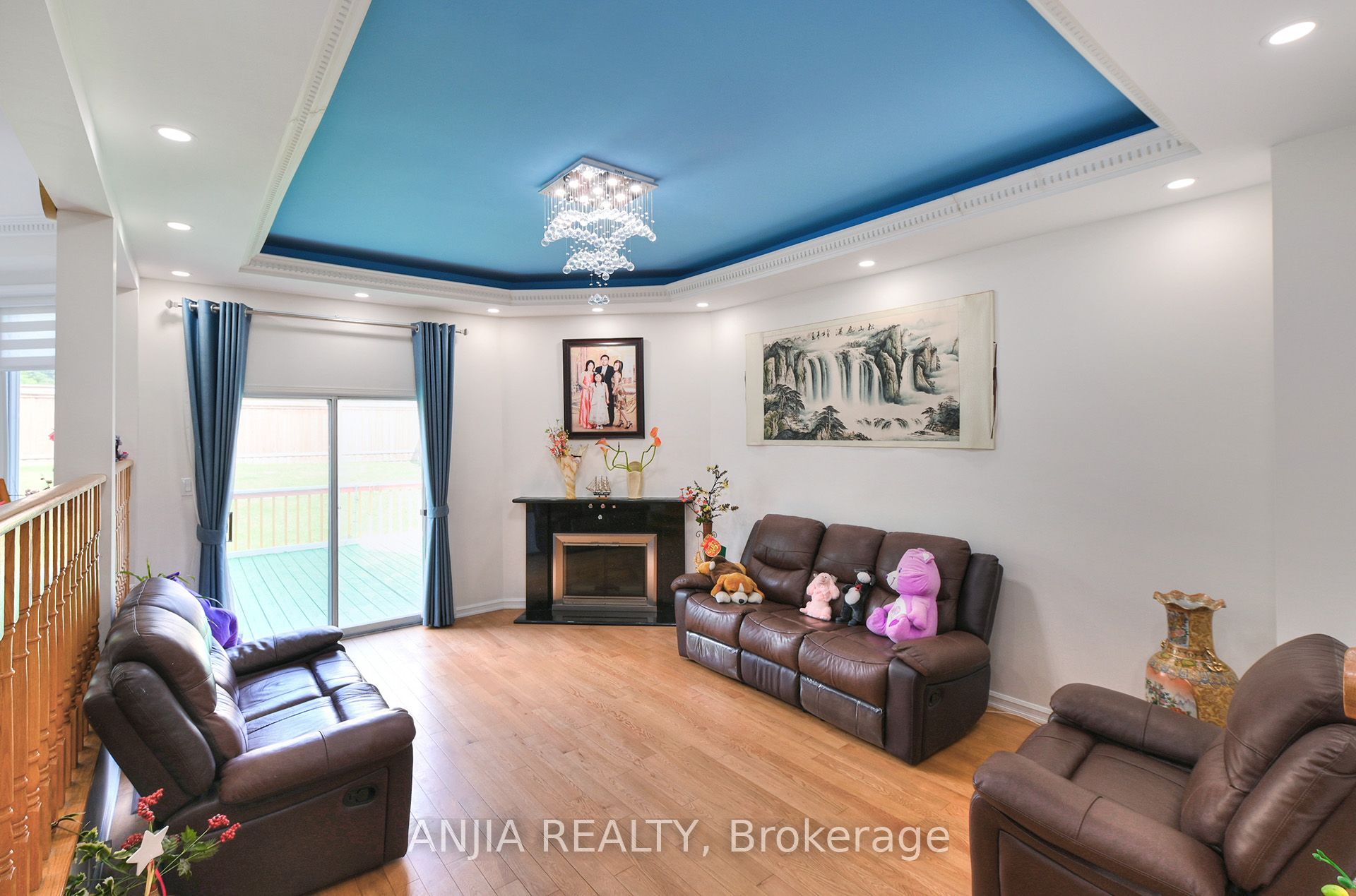 127 Tomlinson Circle Property Photo 20