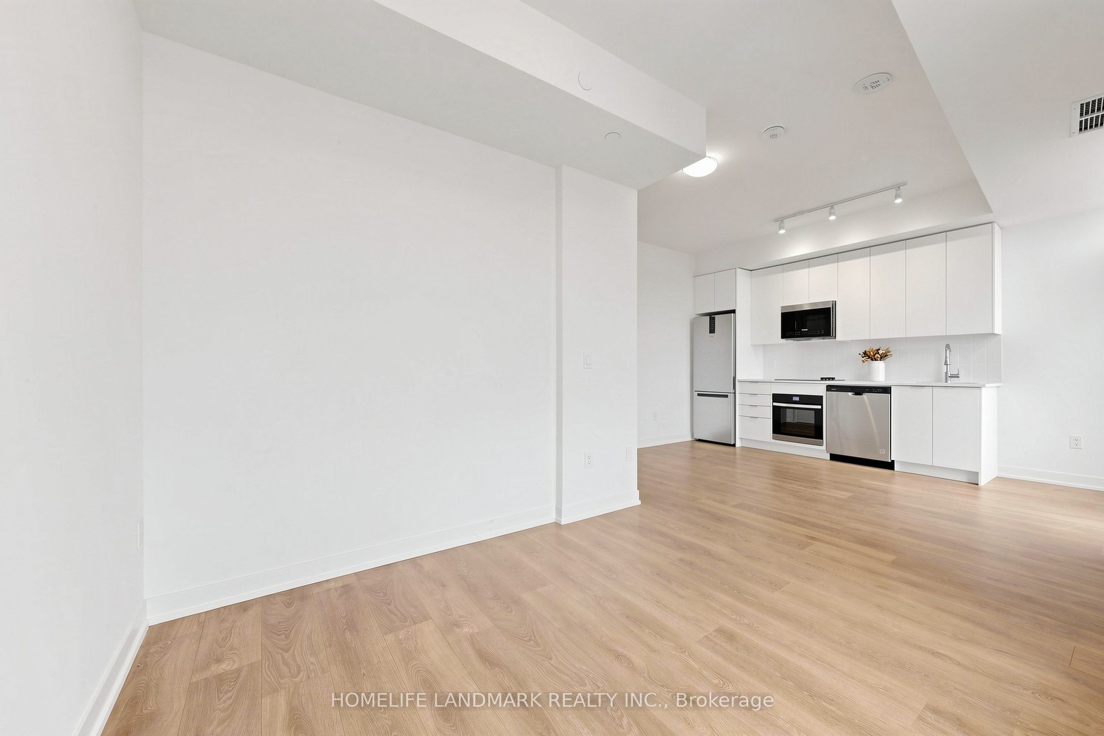 498 Caldari Road 1129 Property Photo 7