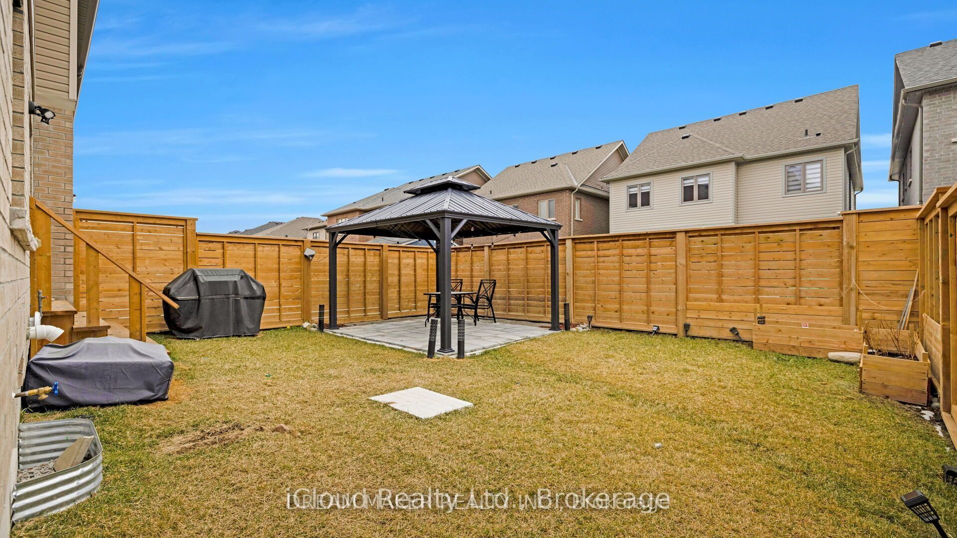 73 Lorne Thomas Place Property Photo 31