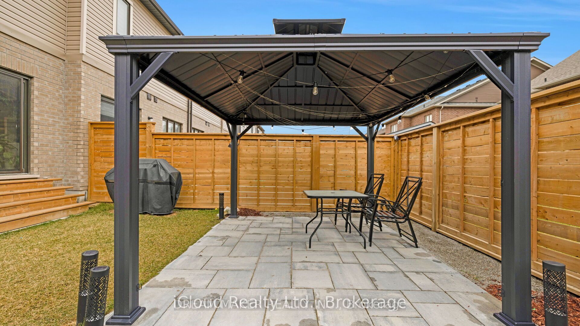 73 Lorne Thomas Place Property Photo 33