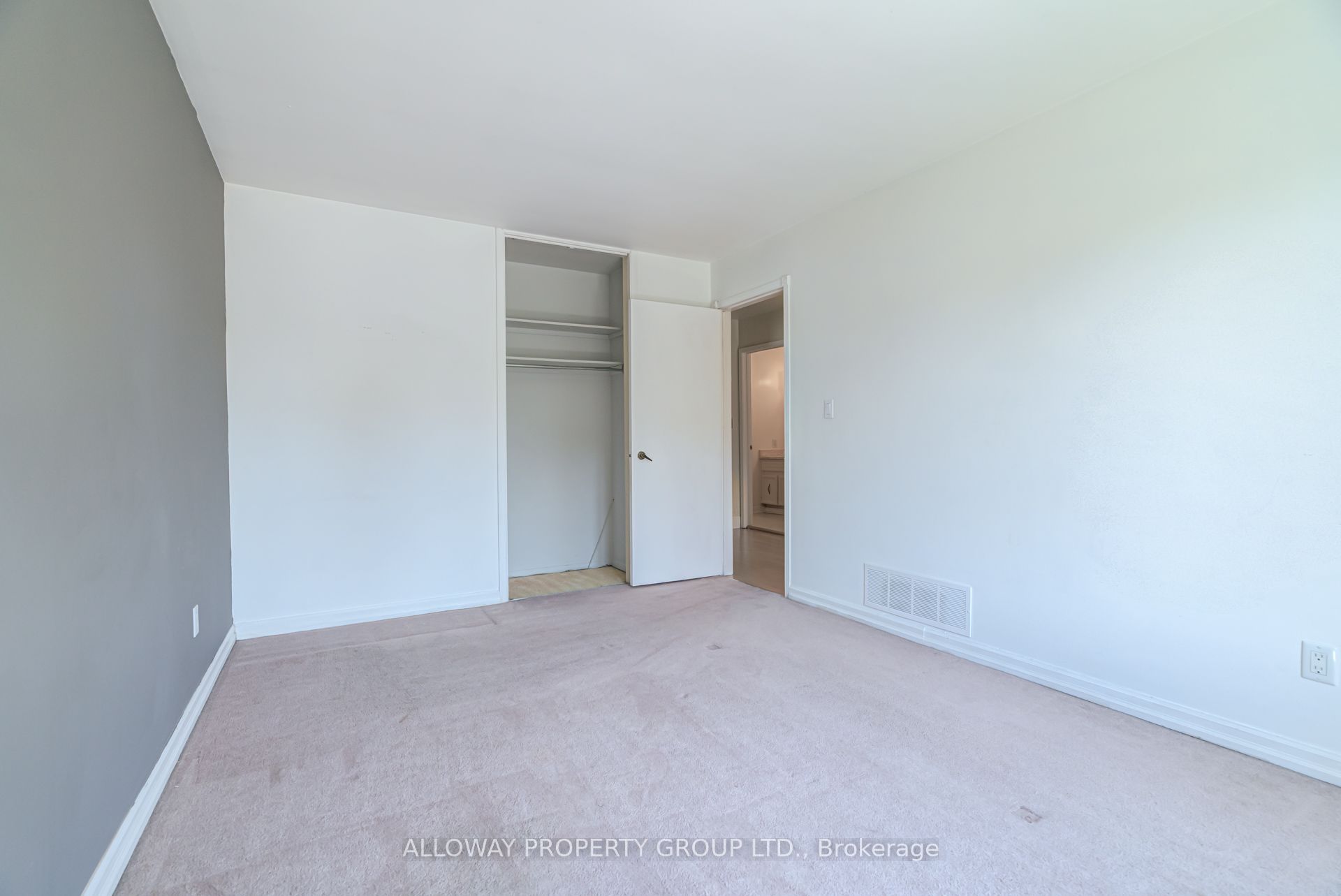 32 Reesorville Road Property Photo 18