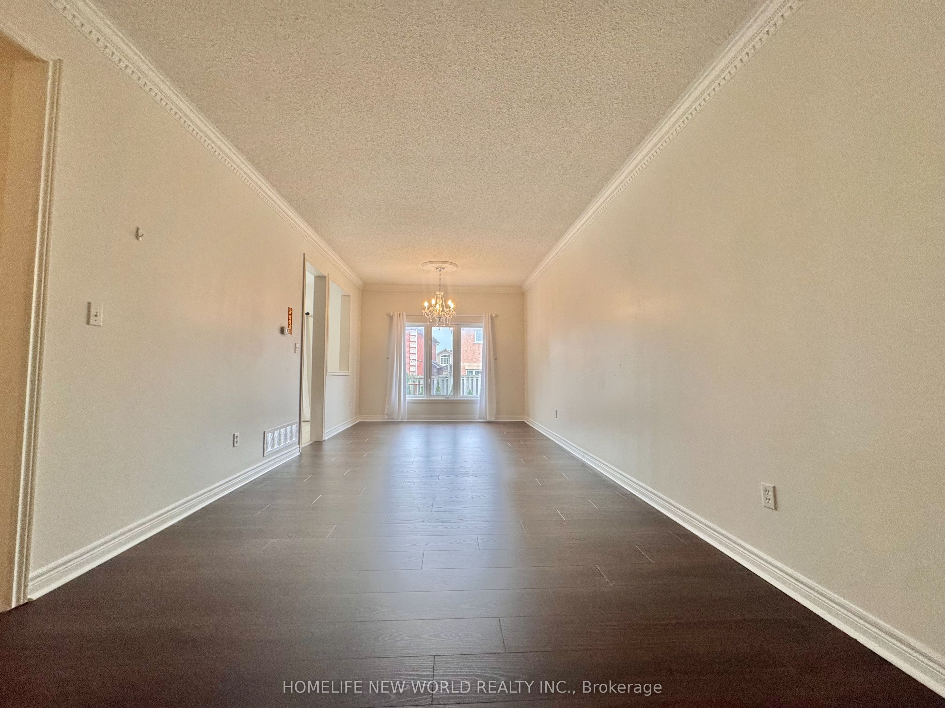 7 Symphony Gate Property Photo 10
