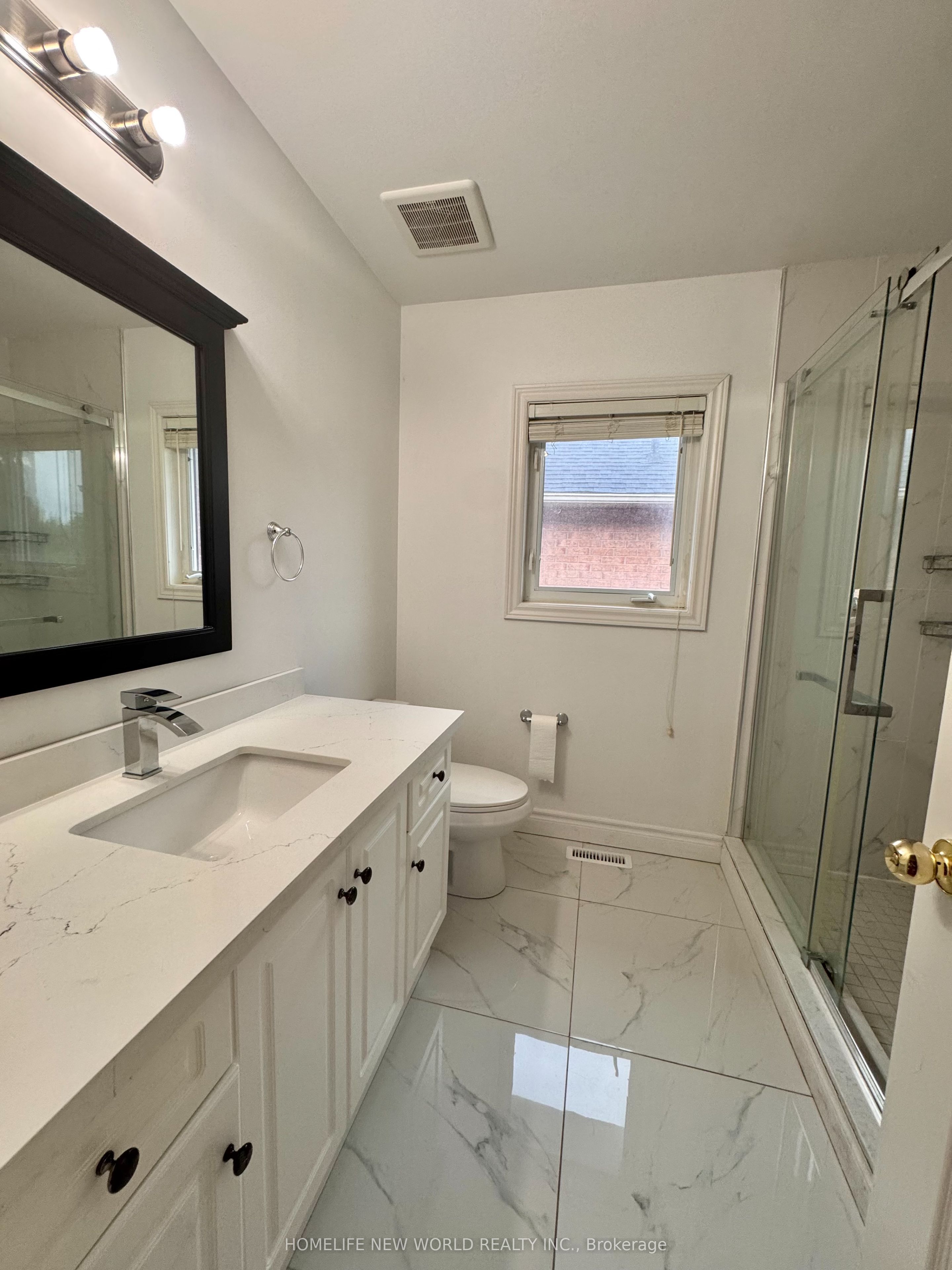 7 Symphony Gate Property Photo 13