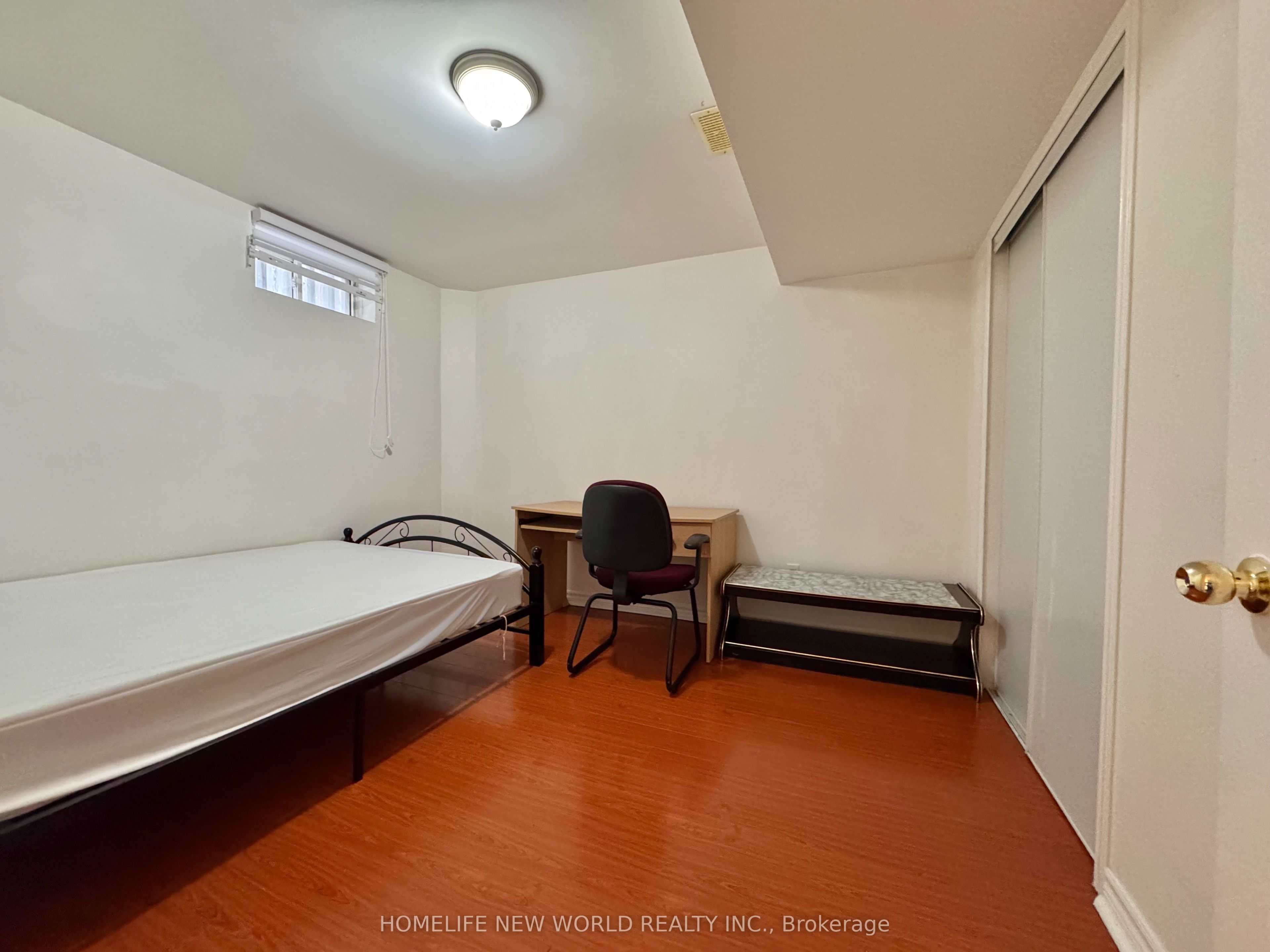 7 Symphony Gate Property Photo 22