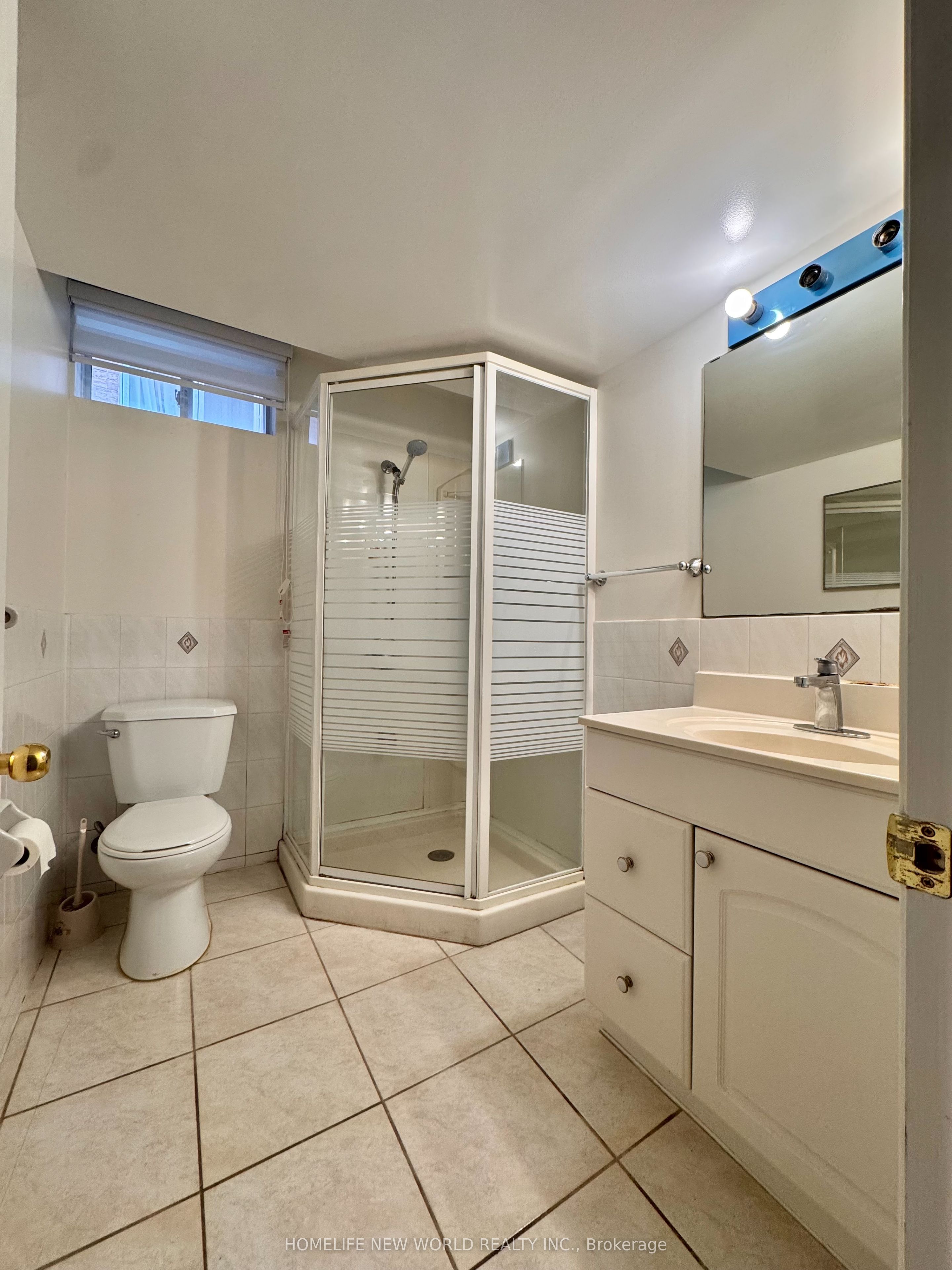7 Symphony Gate Property Photo 23