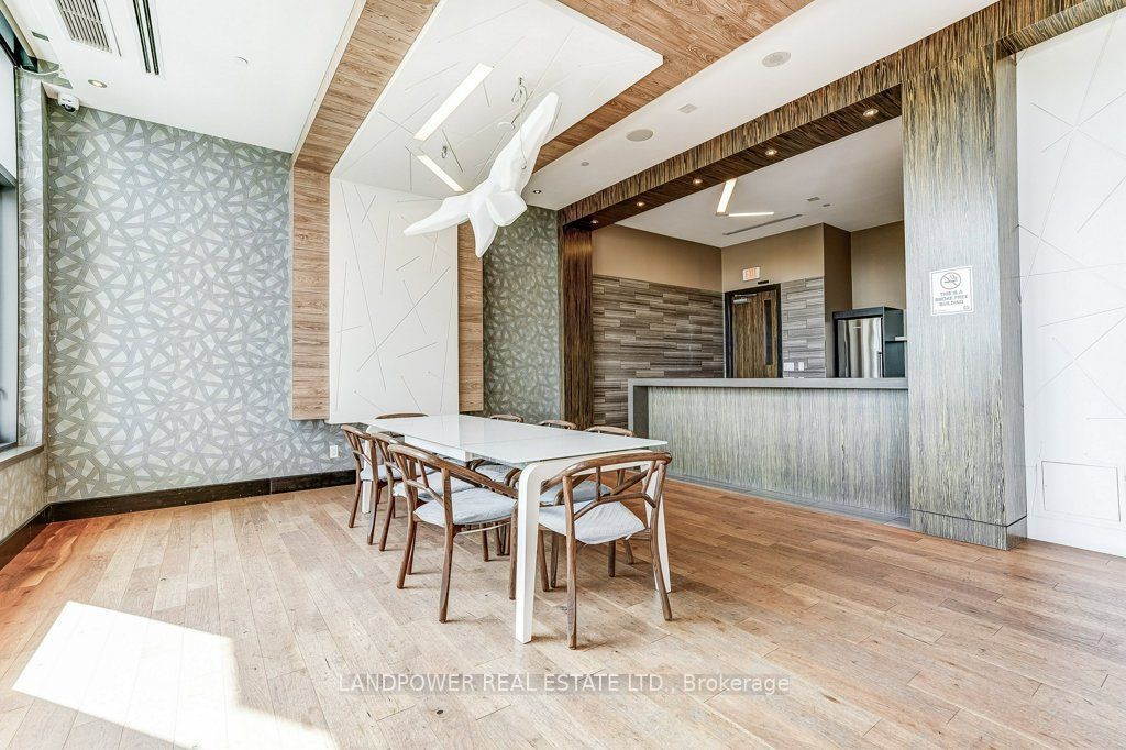 277 South Park Road 1212 Property Photo 12