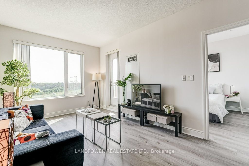 277 South Park Road 1212 Property Photo 27