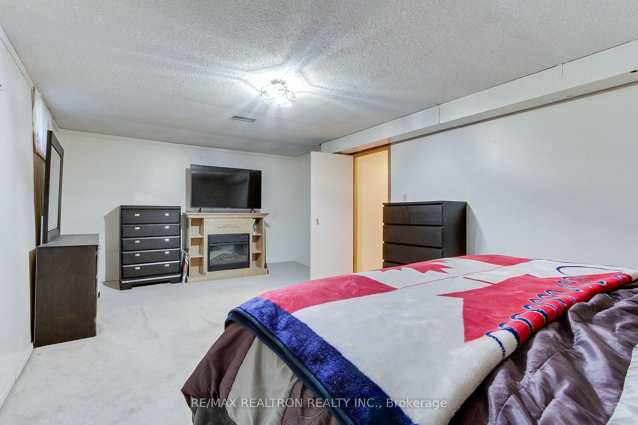 28 Longview Drive Property Photo 26