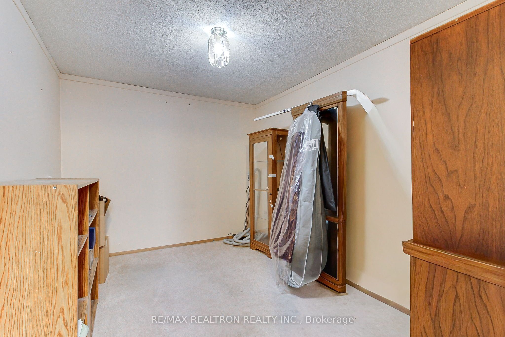 28 Longview Drive Property Photo 27