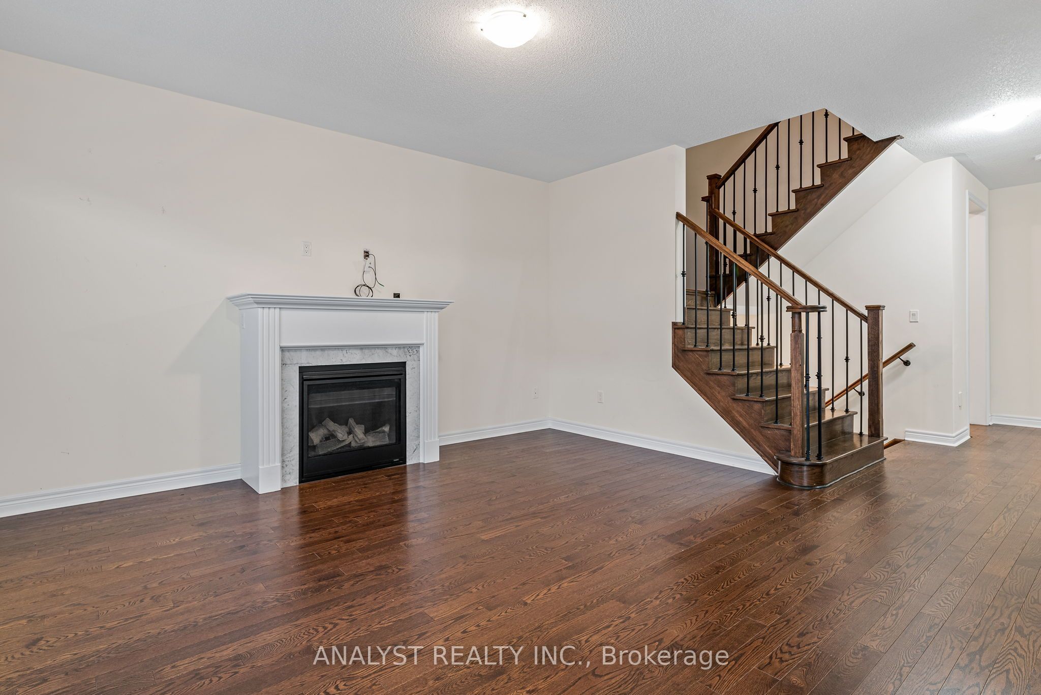 1461 Tomkins Road Property Photo 6