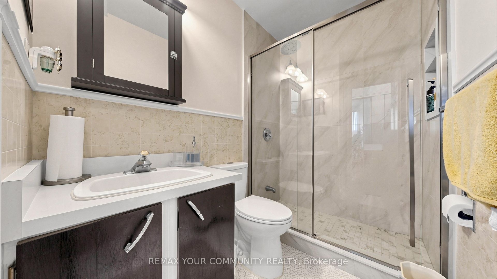 59 Davis Road Property Photo 12
