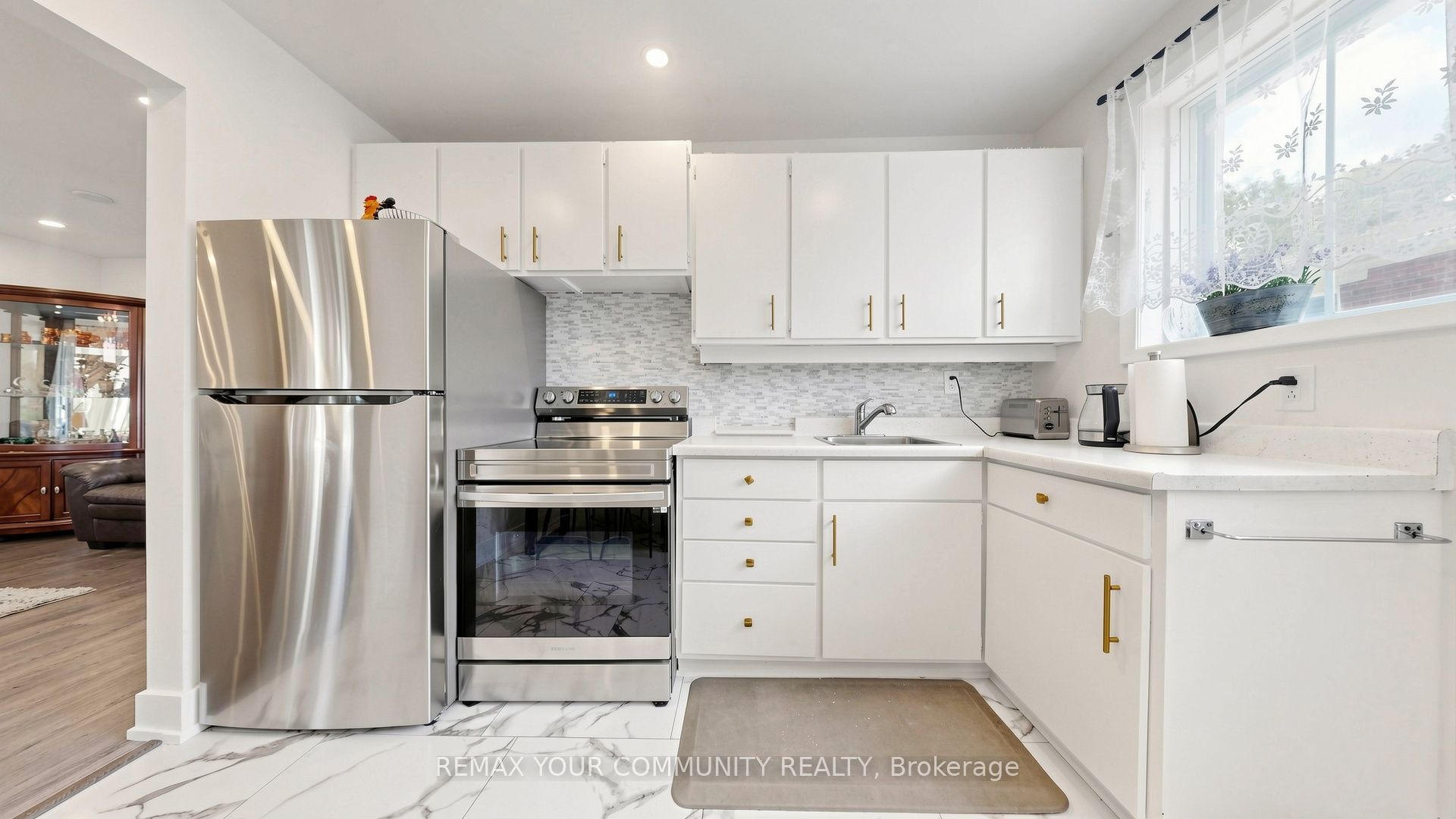 59 Davis Road Property Photo 18