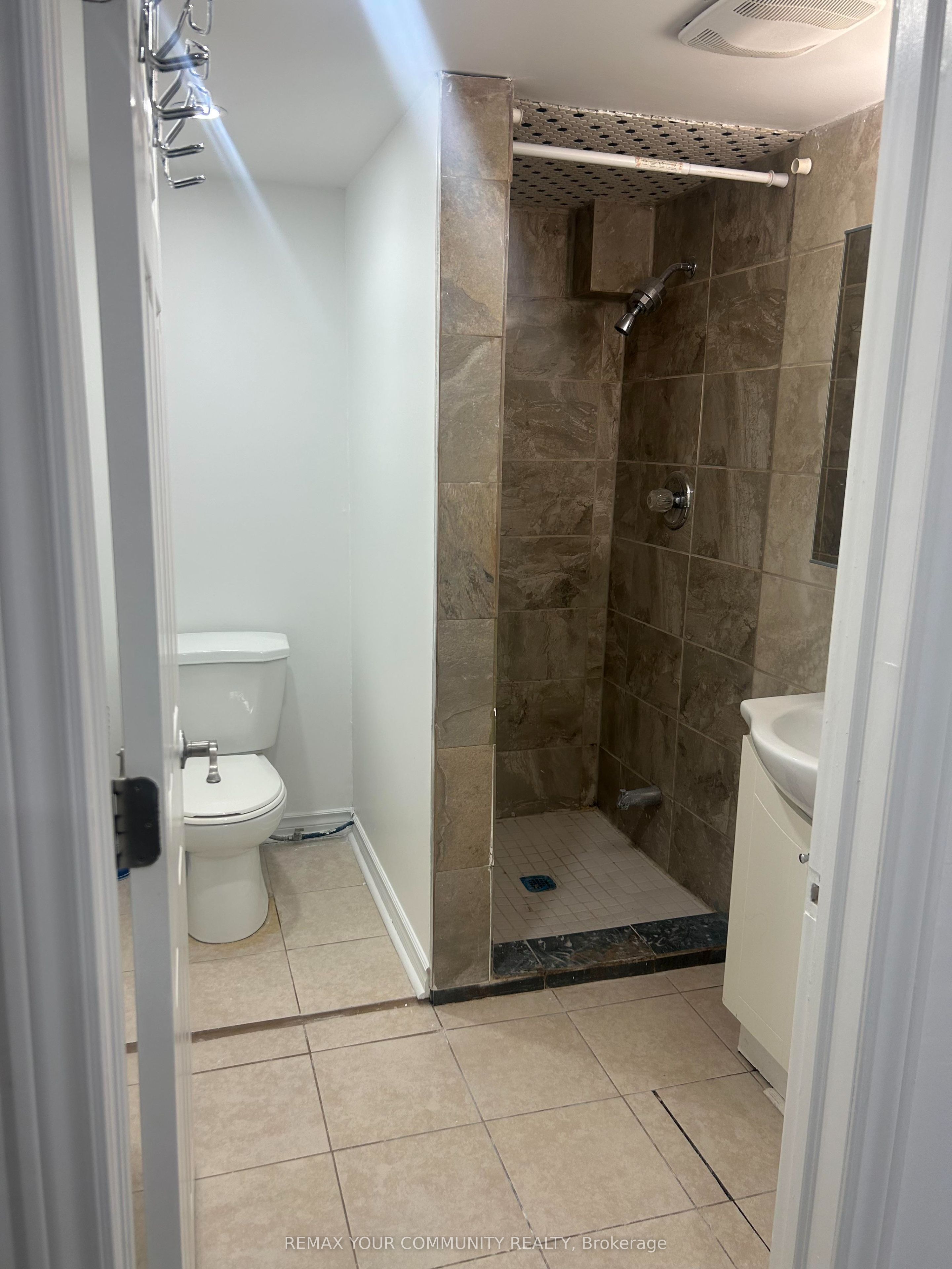 59 Davis Road Property Photo 34
