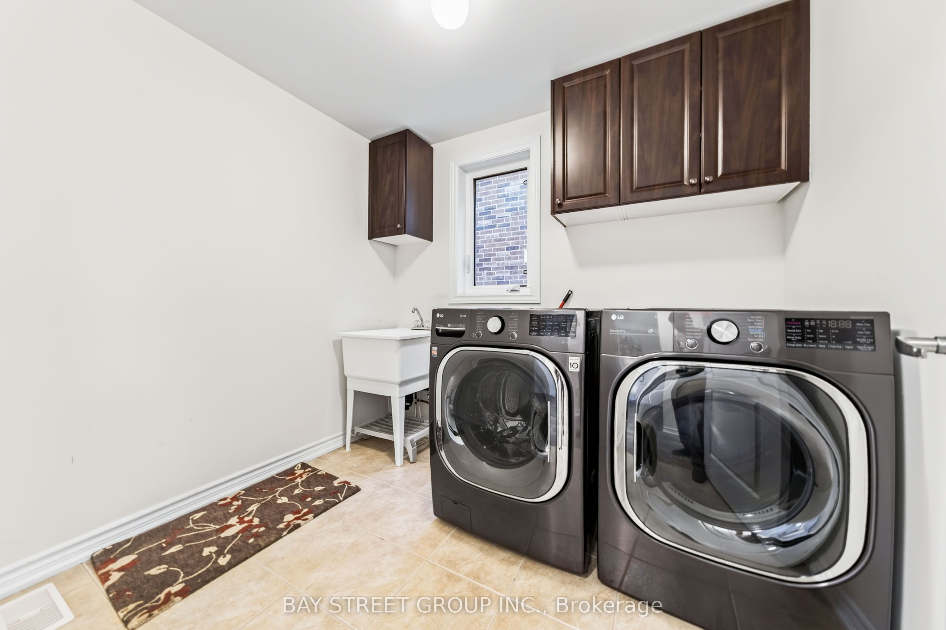 8 Zeng Cheng Drive Property Photo 33