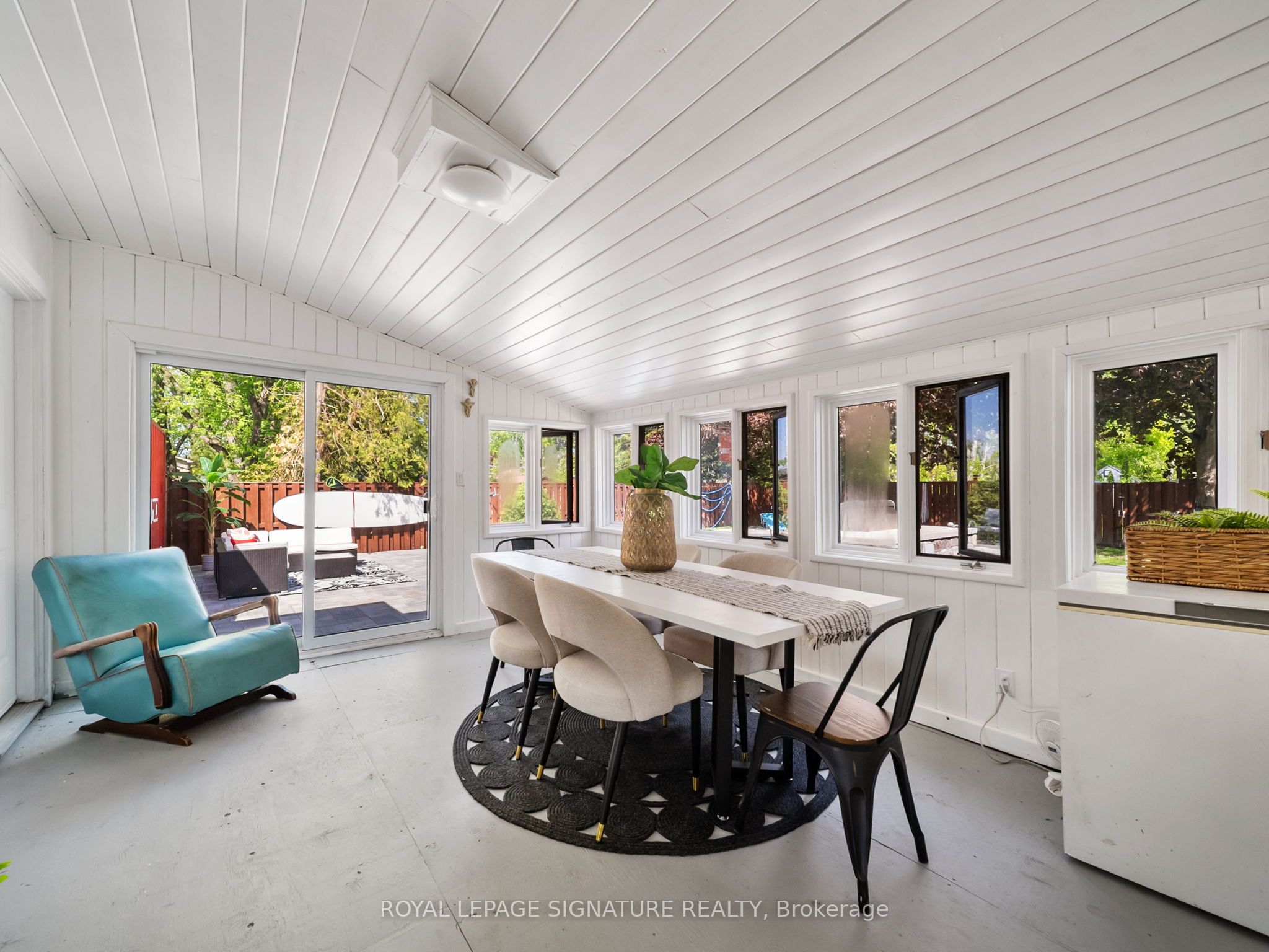 12 Easy Street Property Photo 23