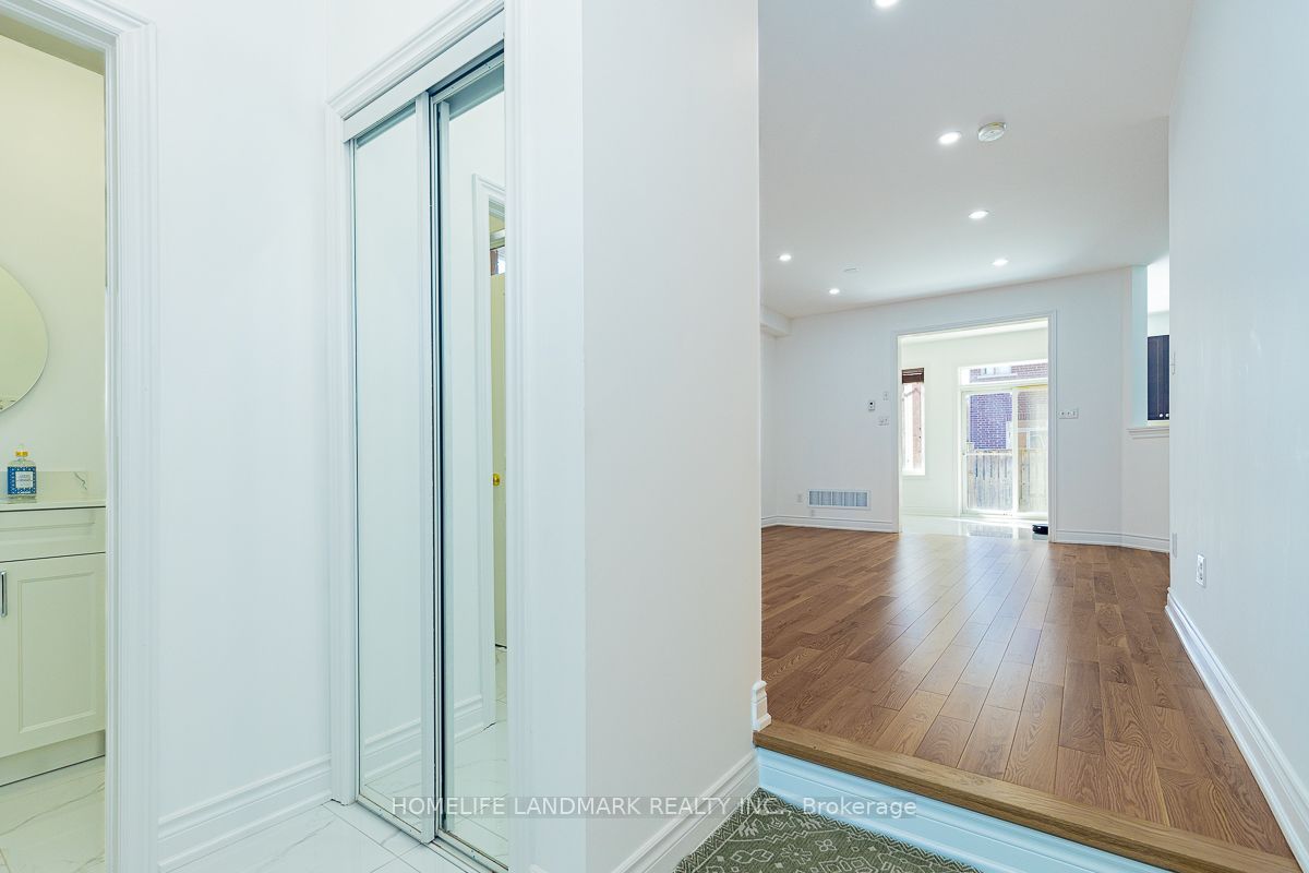 15 Chokecherry Crescent Property Photo 2