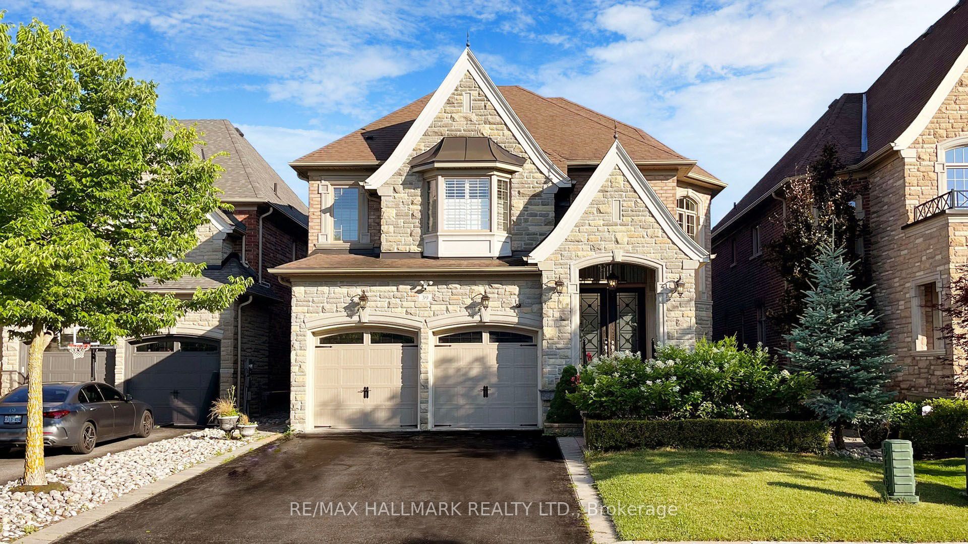 39 Lilly Valley Crescent