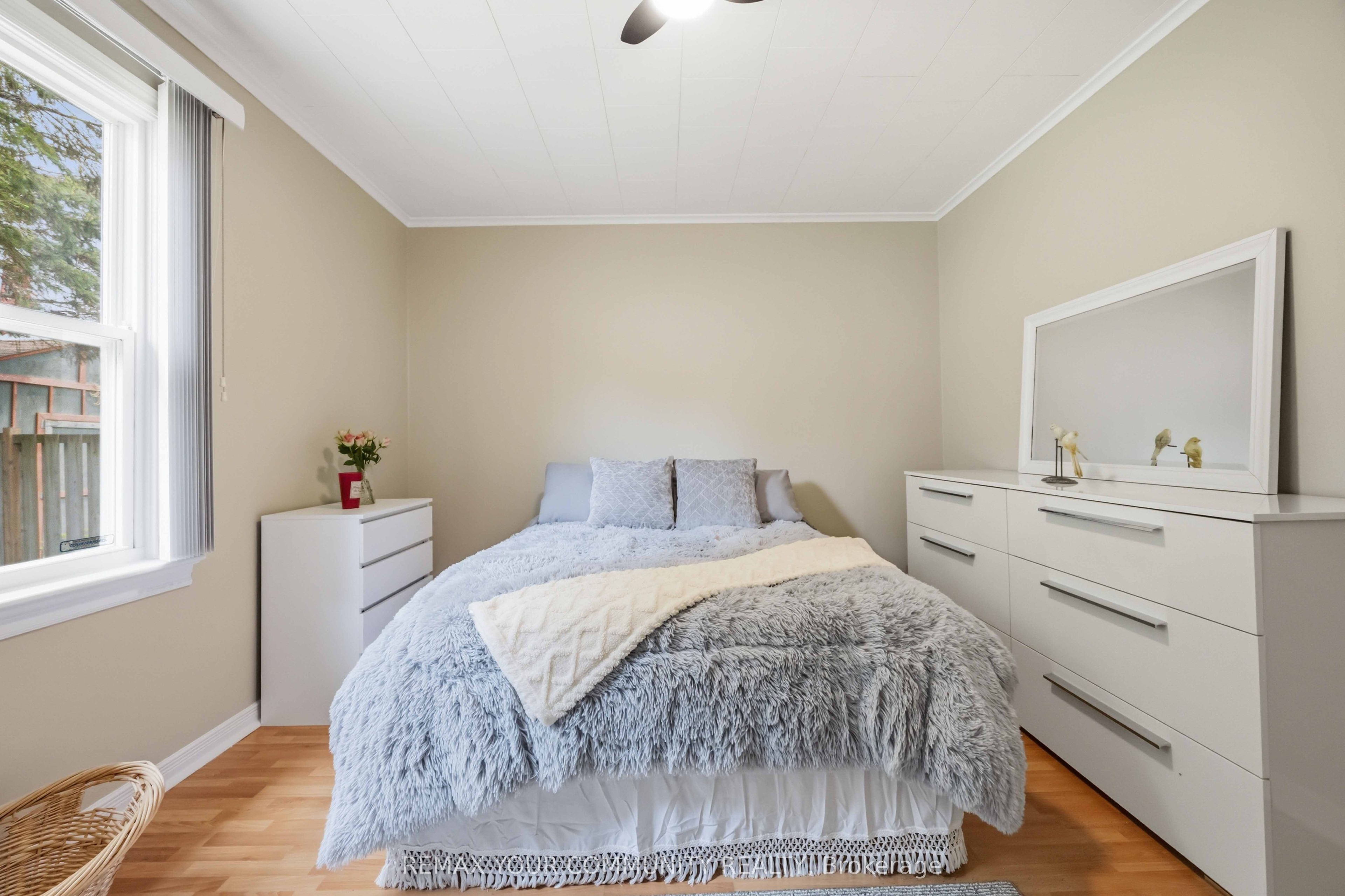 15 Georgina Street Property Photo 27