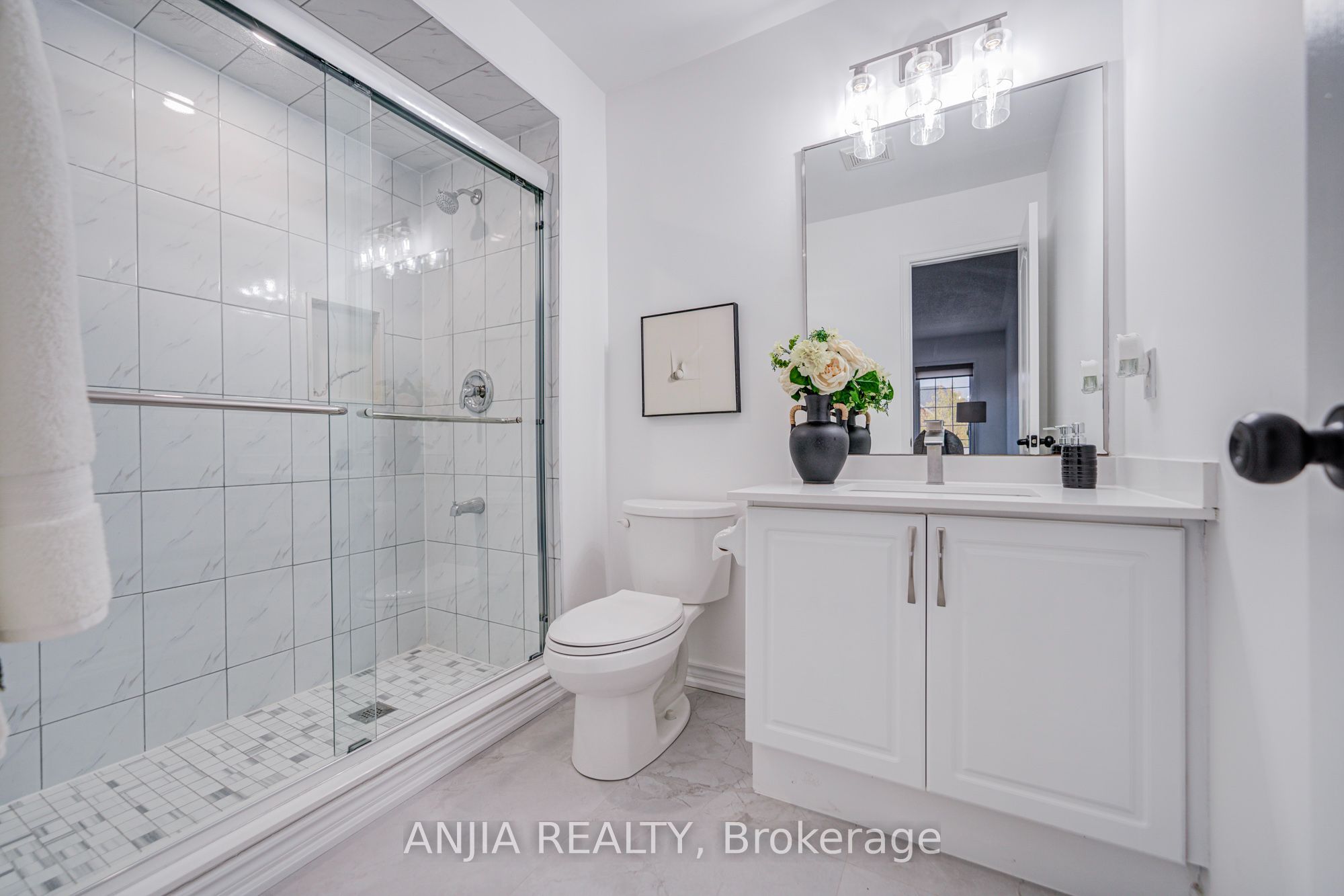 203 Fred Mclaren Boulevard Property Photo 23