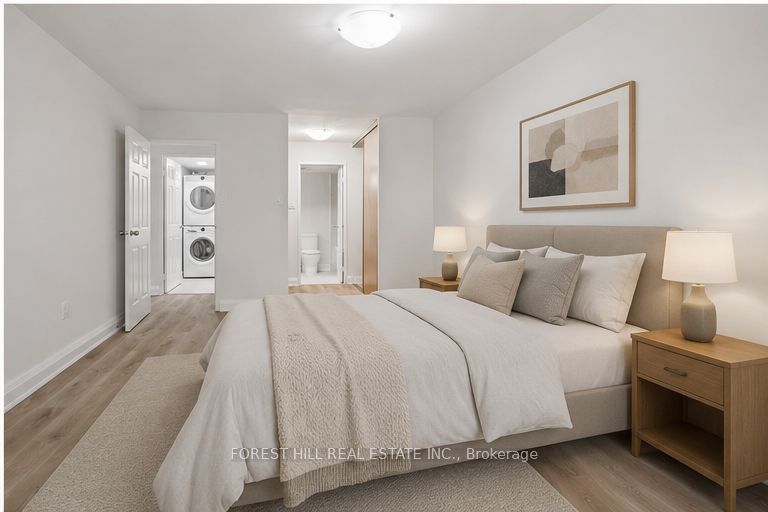 7420 Bathurst Street 101 Property Photo 8