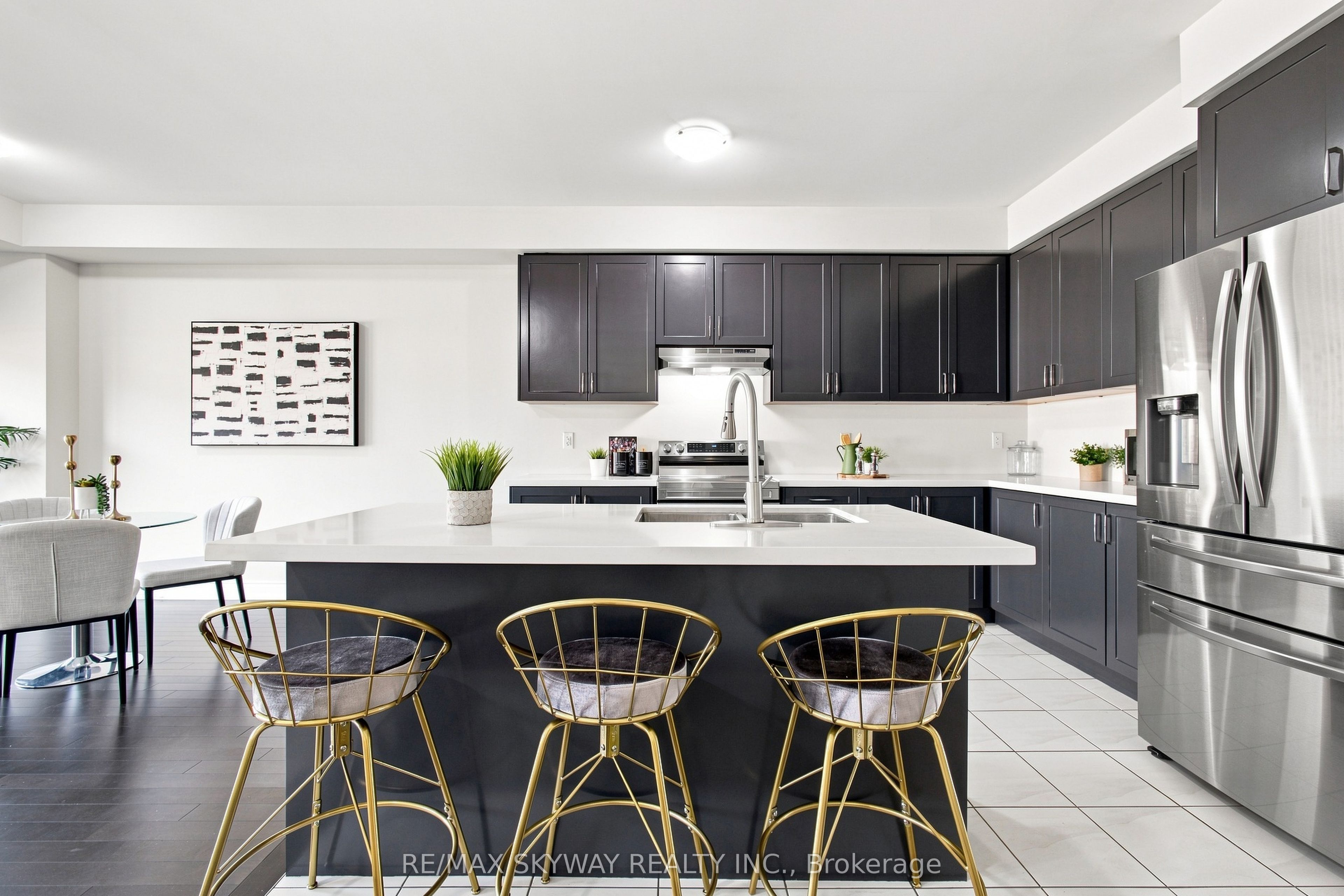 60 Lorne Thomas Place Property Photo 15