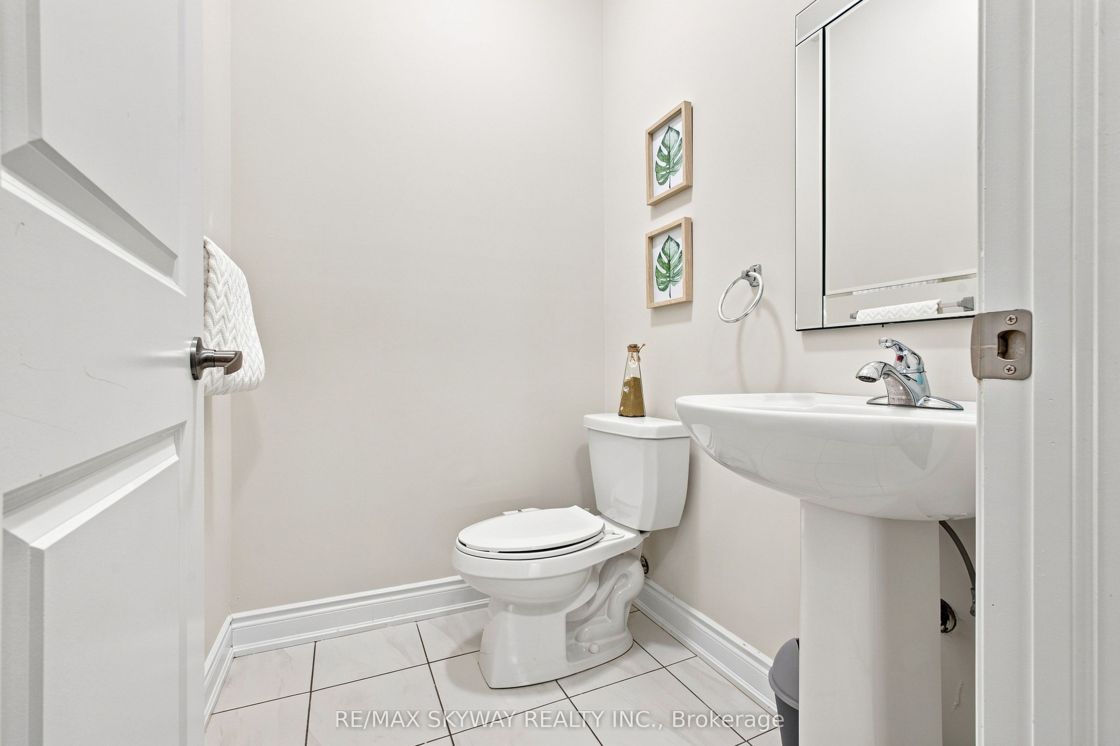 60 Lorne Thomas Place Property Photo 21