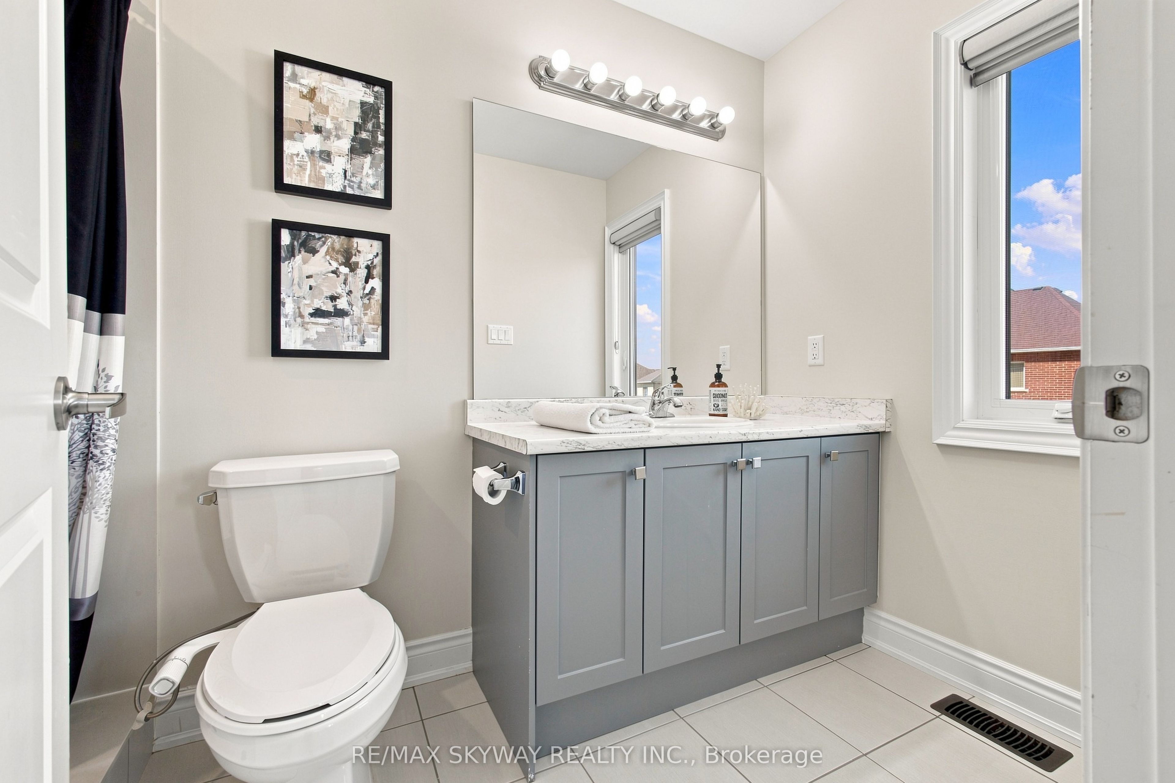 60 Lorne Thomas Place Property Photo 29