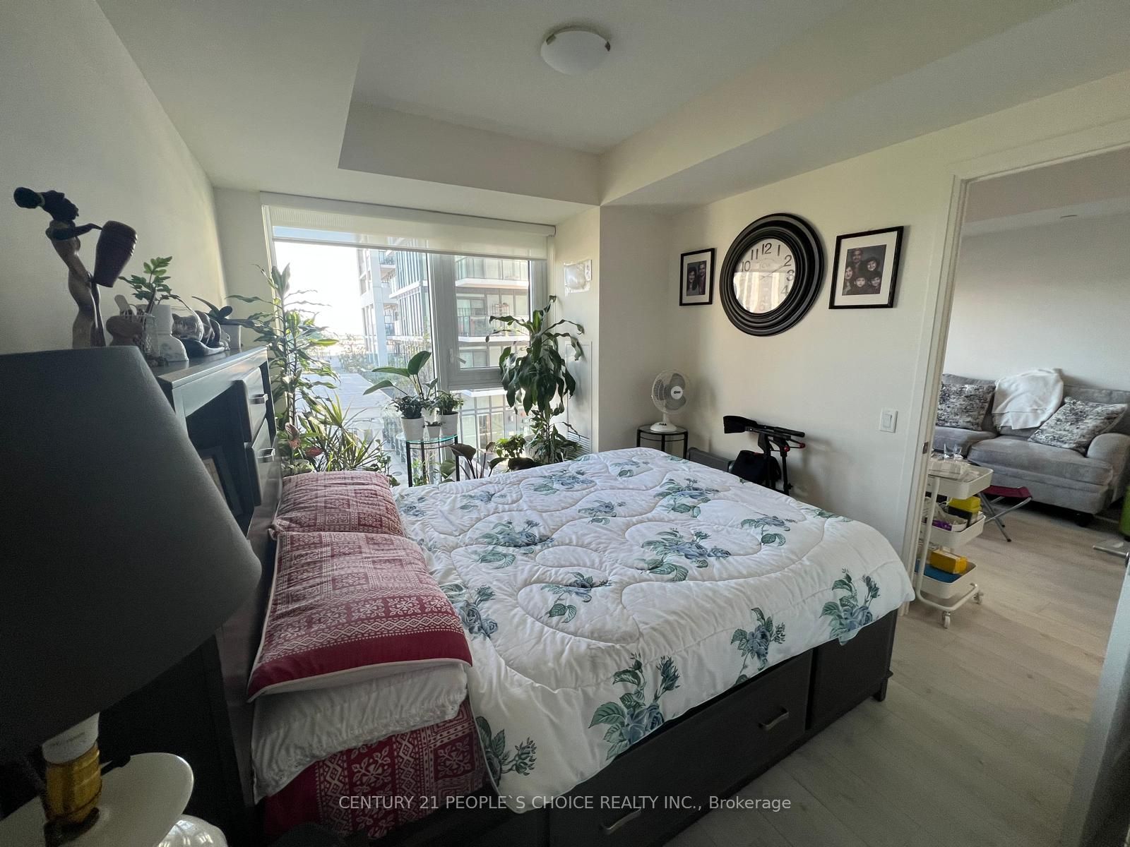 9000 Jane Street 925 Property Photo 12