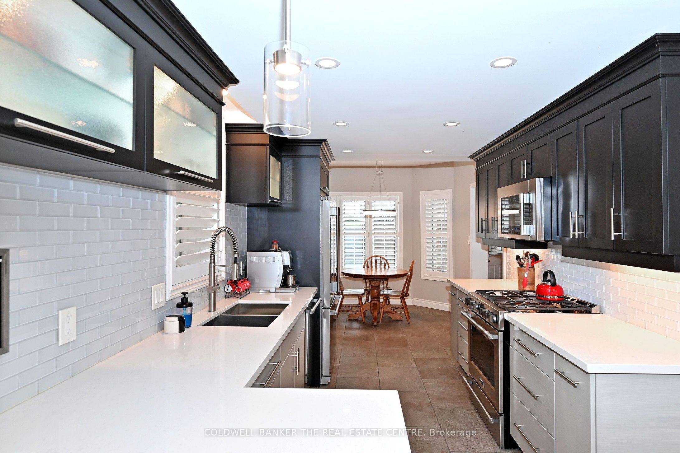 520 Silken Laumann Drive 16 Property Photo 19