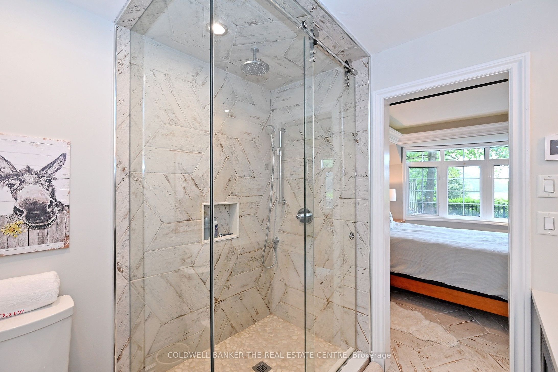 520 Silken Laumann Drive 16 Property Photo 32