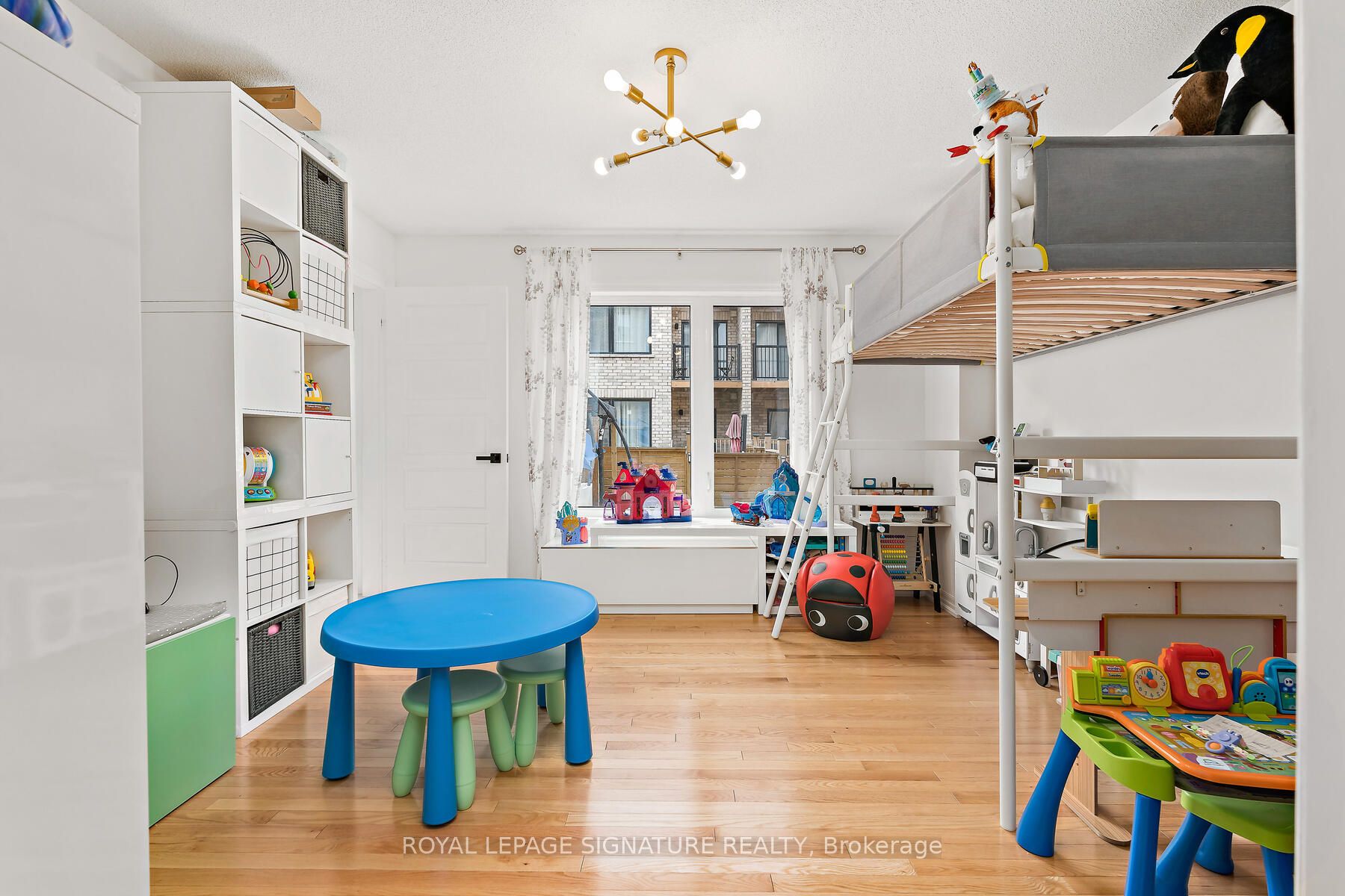 168 Tango Crescent Property Photo 4