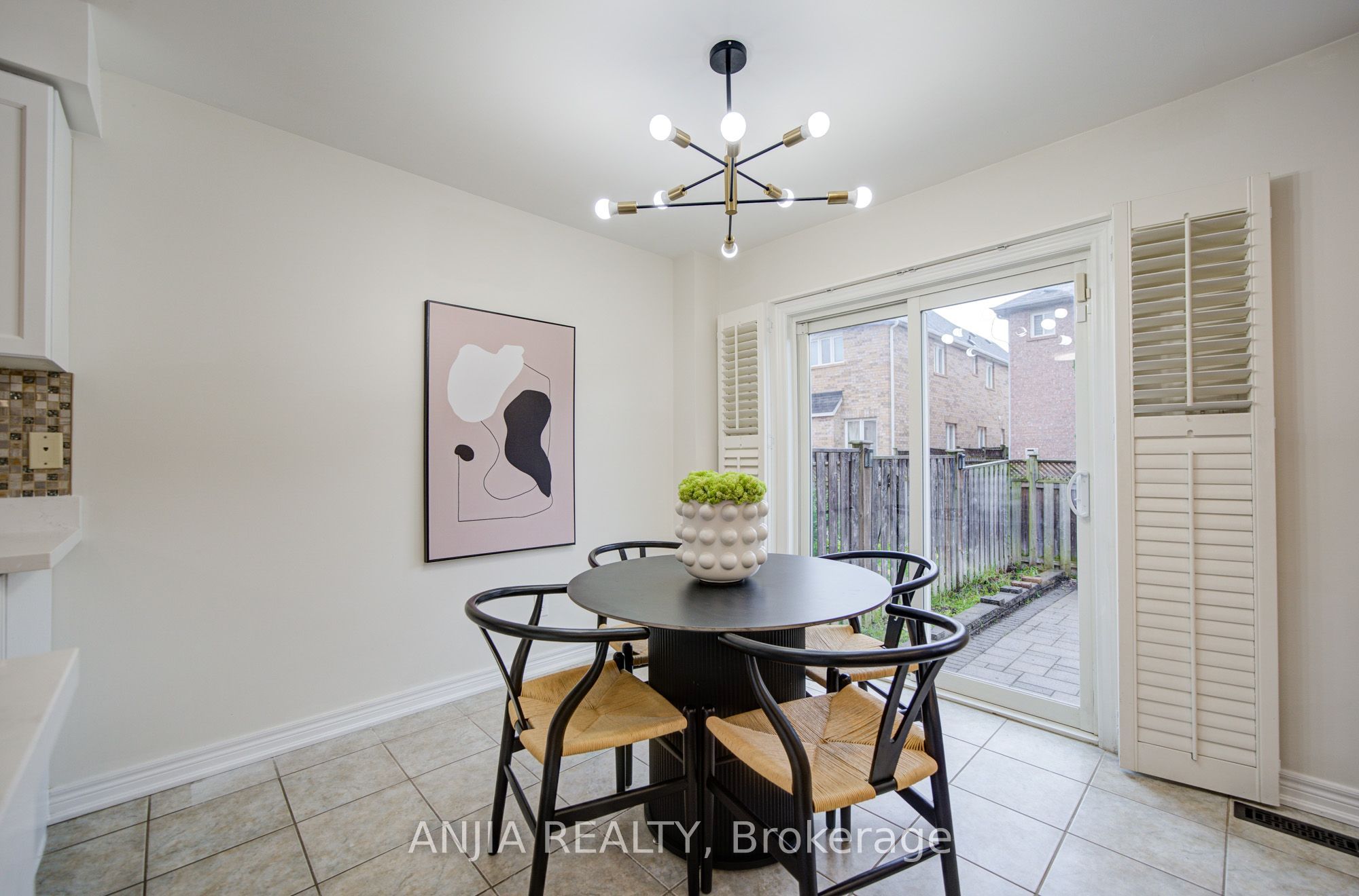 73 Hawksbury Road Property Photo 15