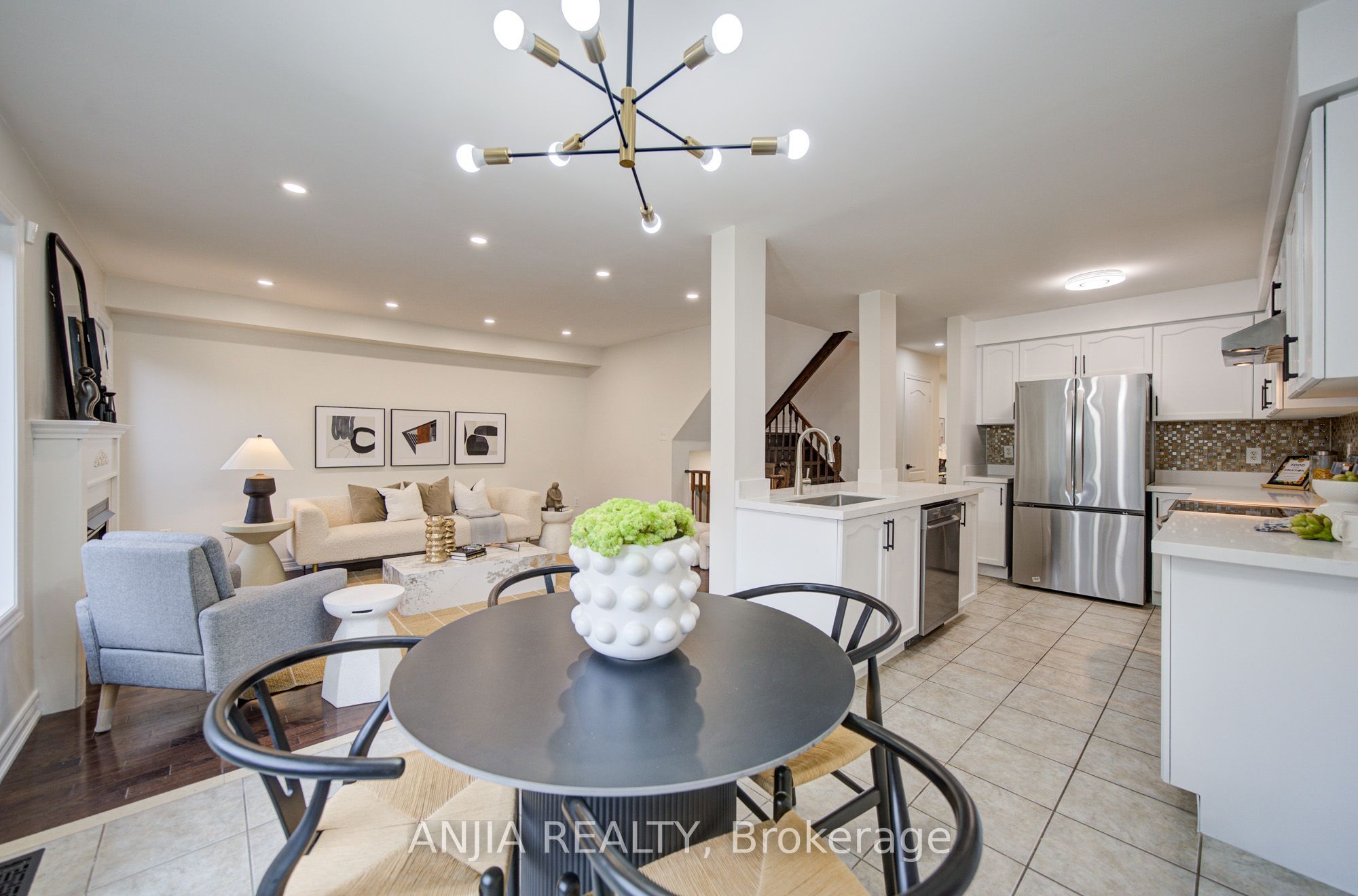 73 Hawksbury Road Property Photo 16
