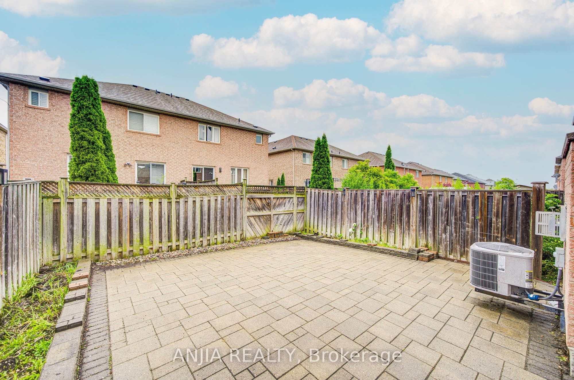 73 Hawksbury Road Property Photo 48