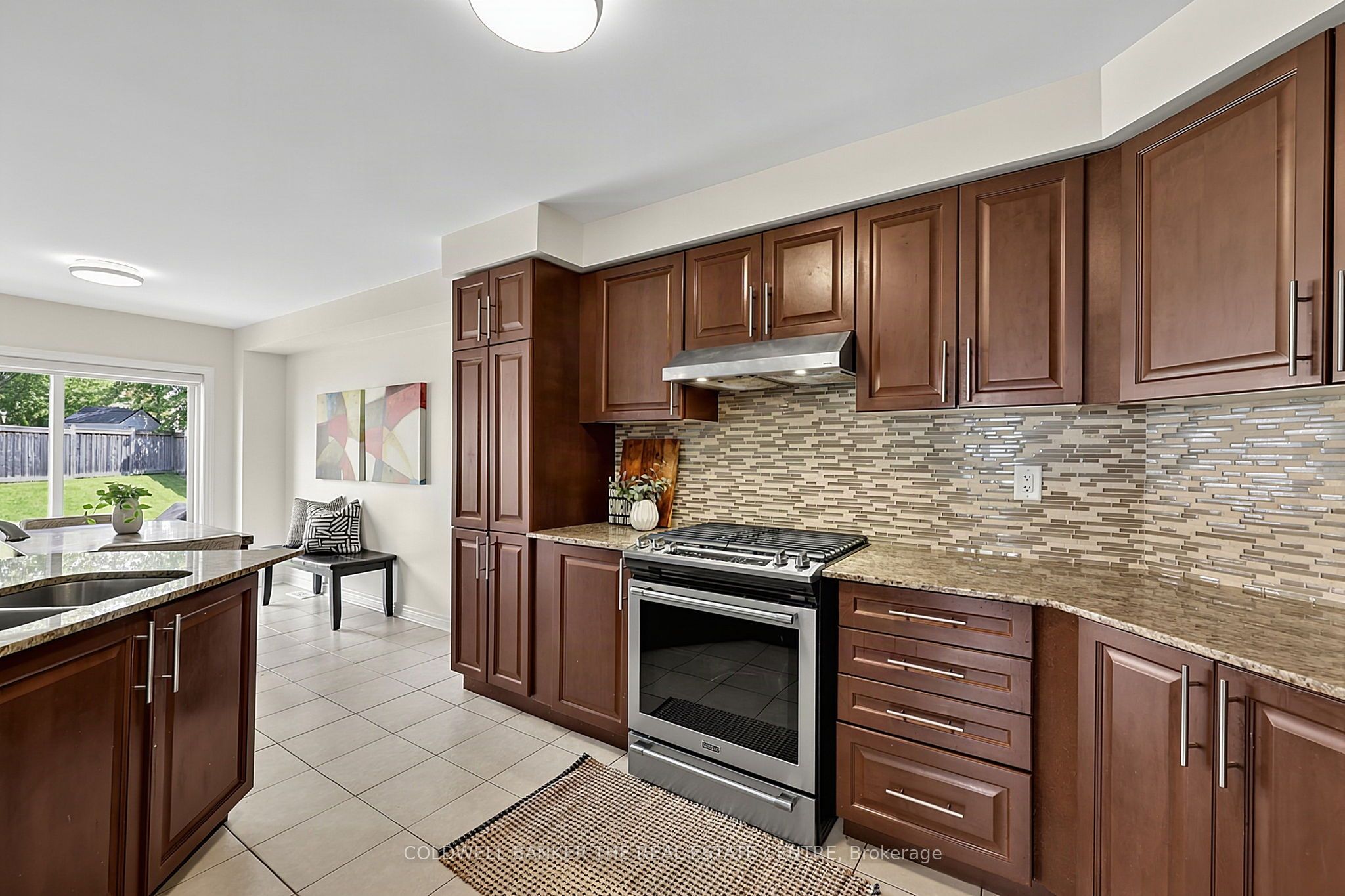 18 Herefordshire Crescent Property Photo 17