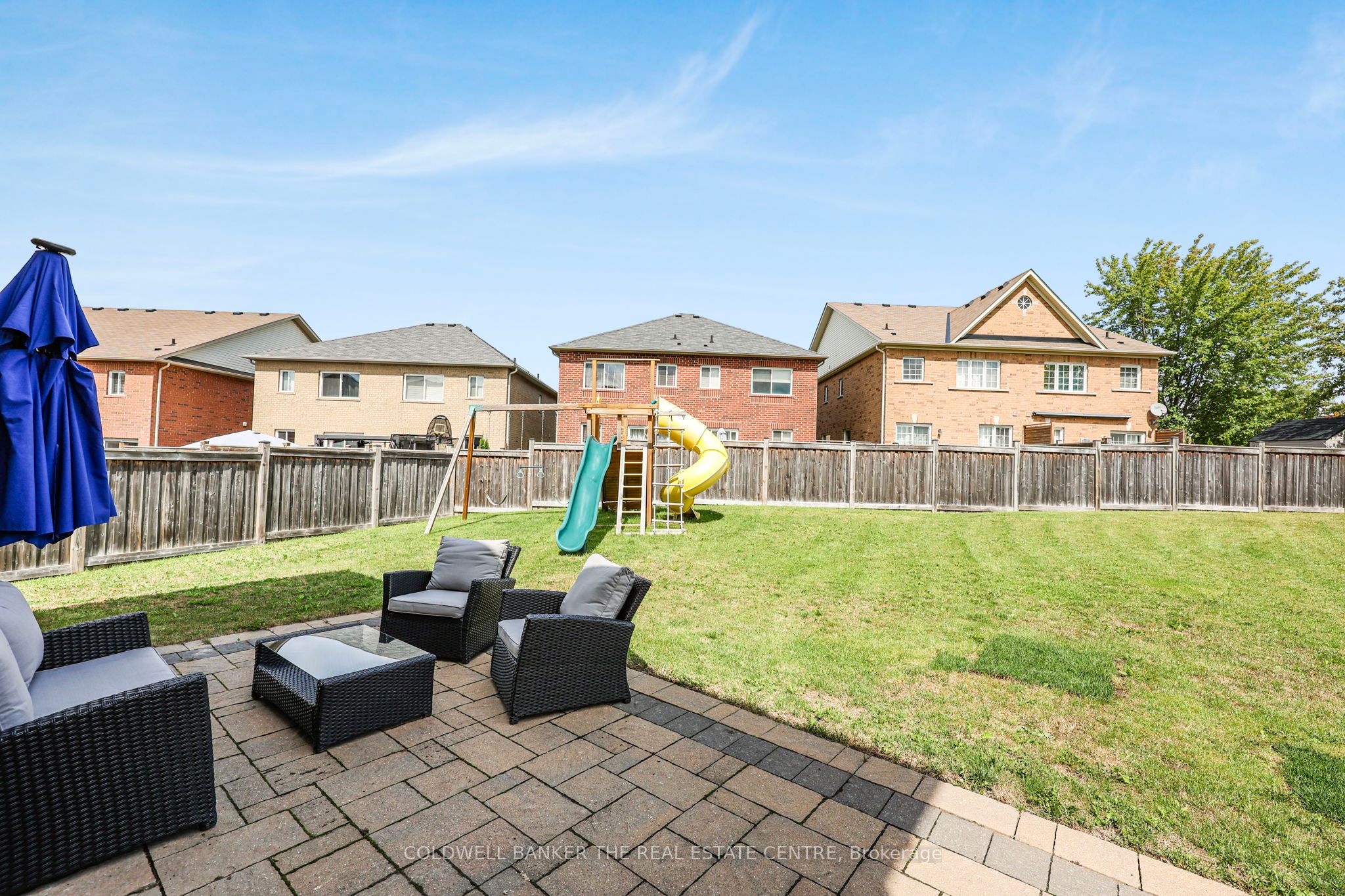 18 Herefordshire Crescent Property Photo 32