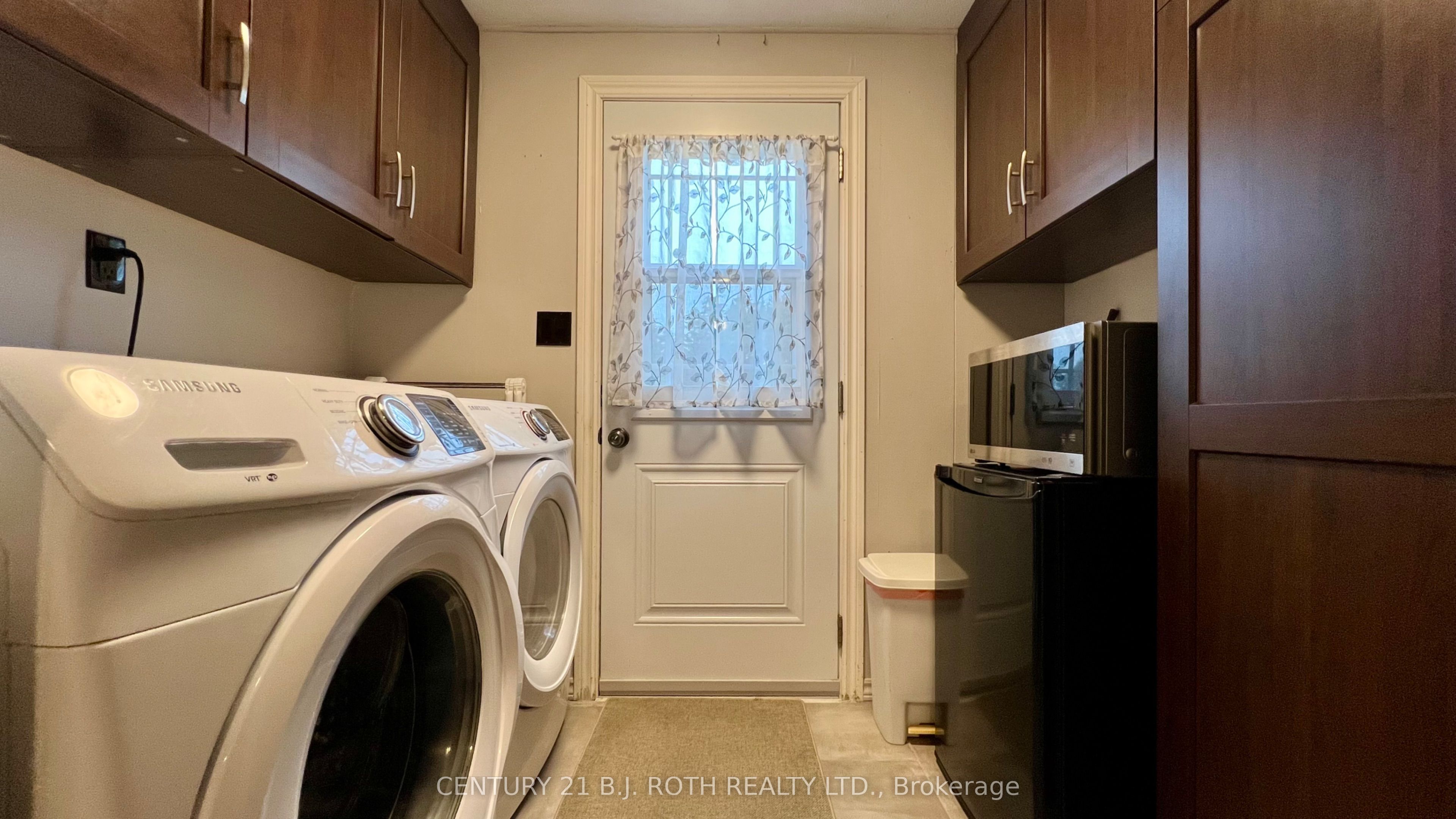 6 Walnut Court Property Photo 8