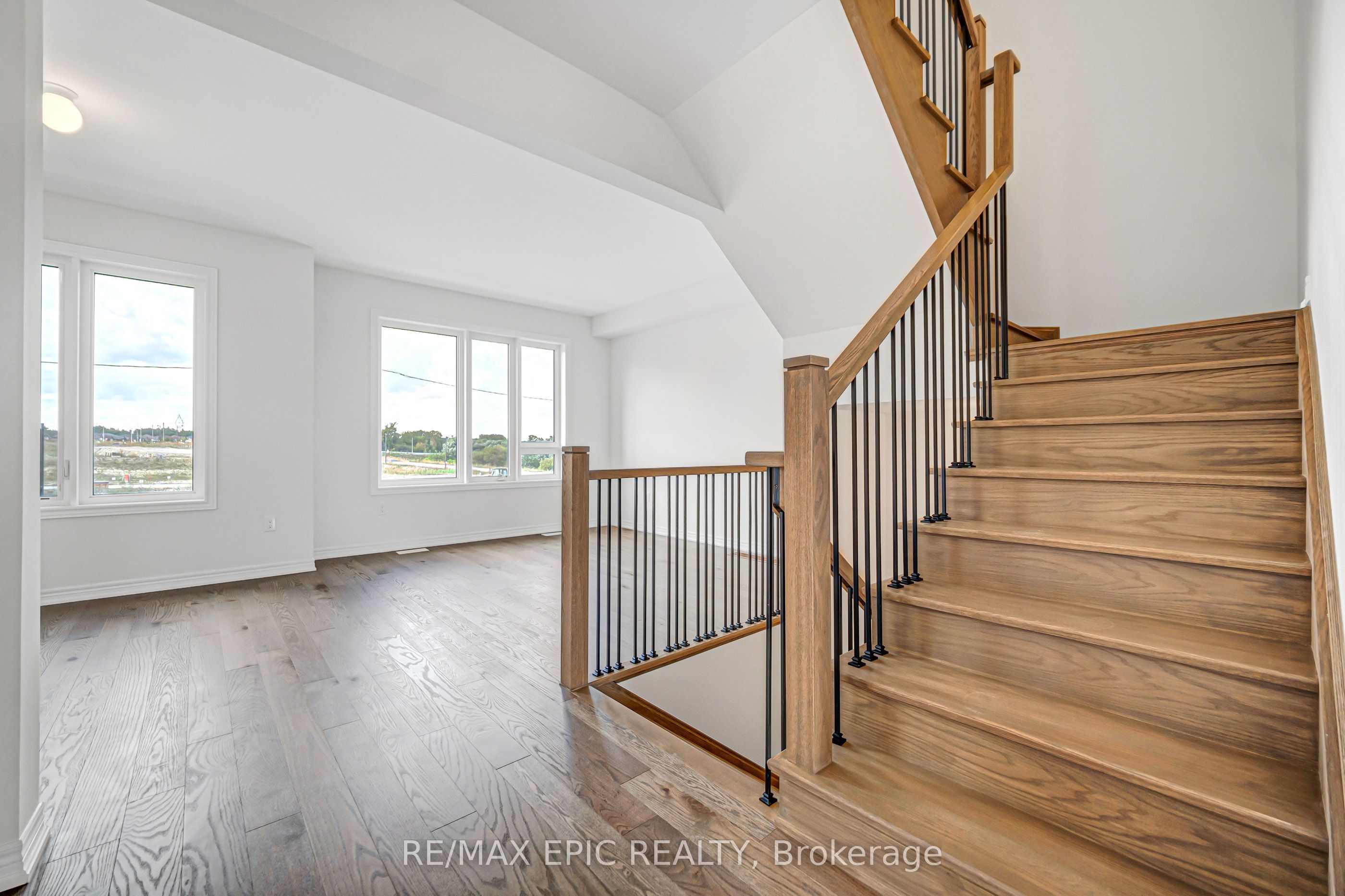179 Vine Cliff Boulevard Property Photo 11